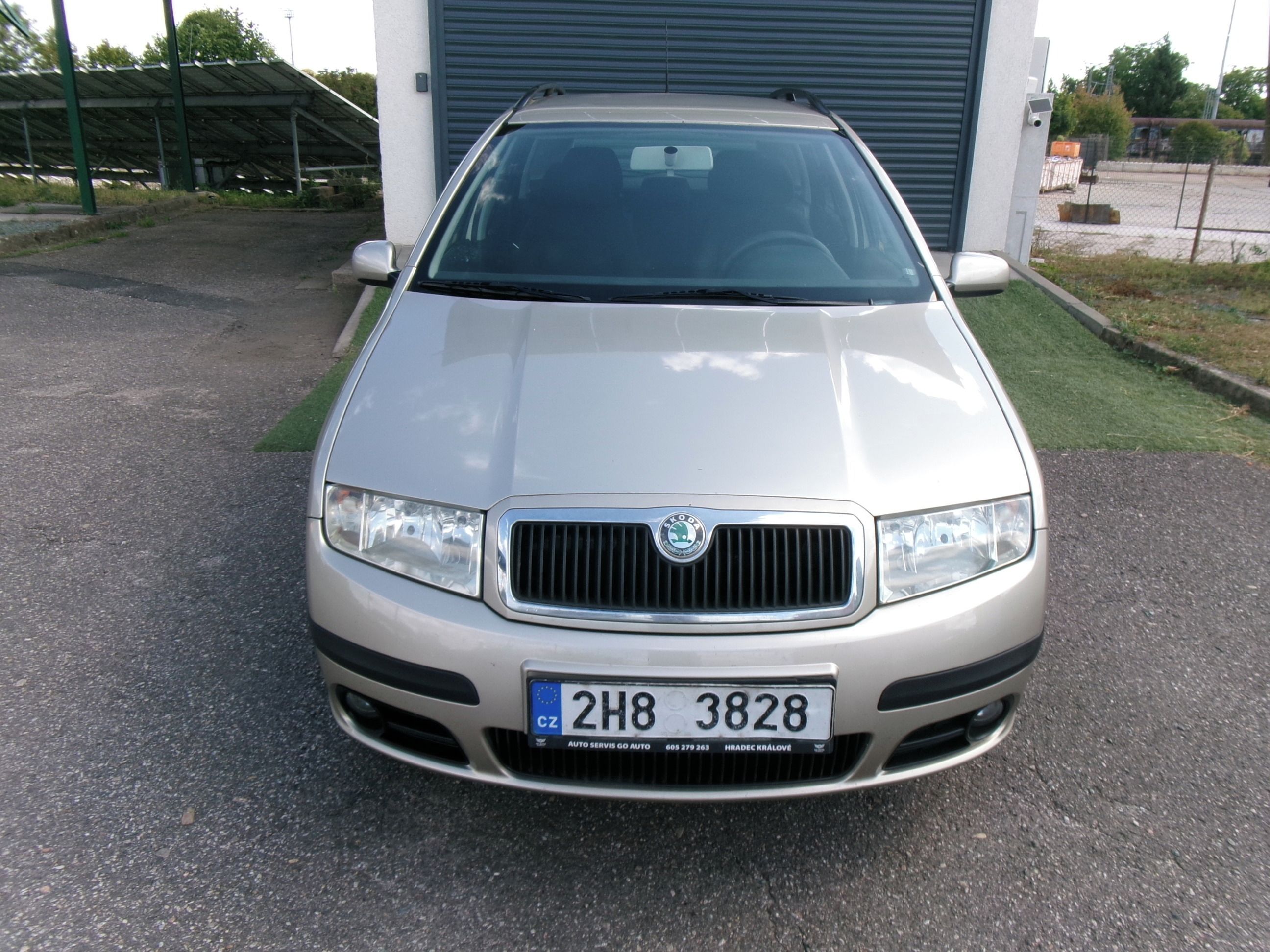 Škoda Fabia, 1.2i12v CZ,2.maj. - fotka 2