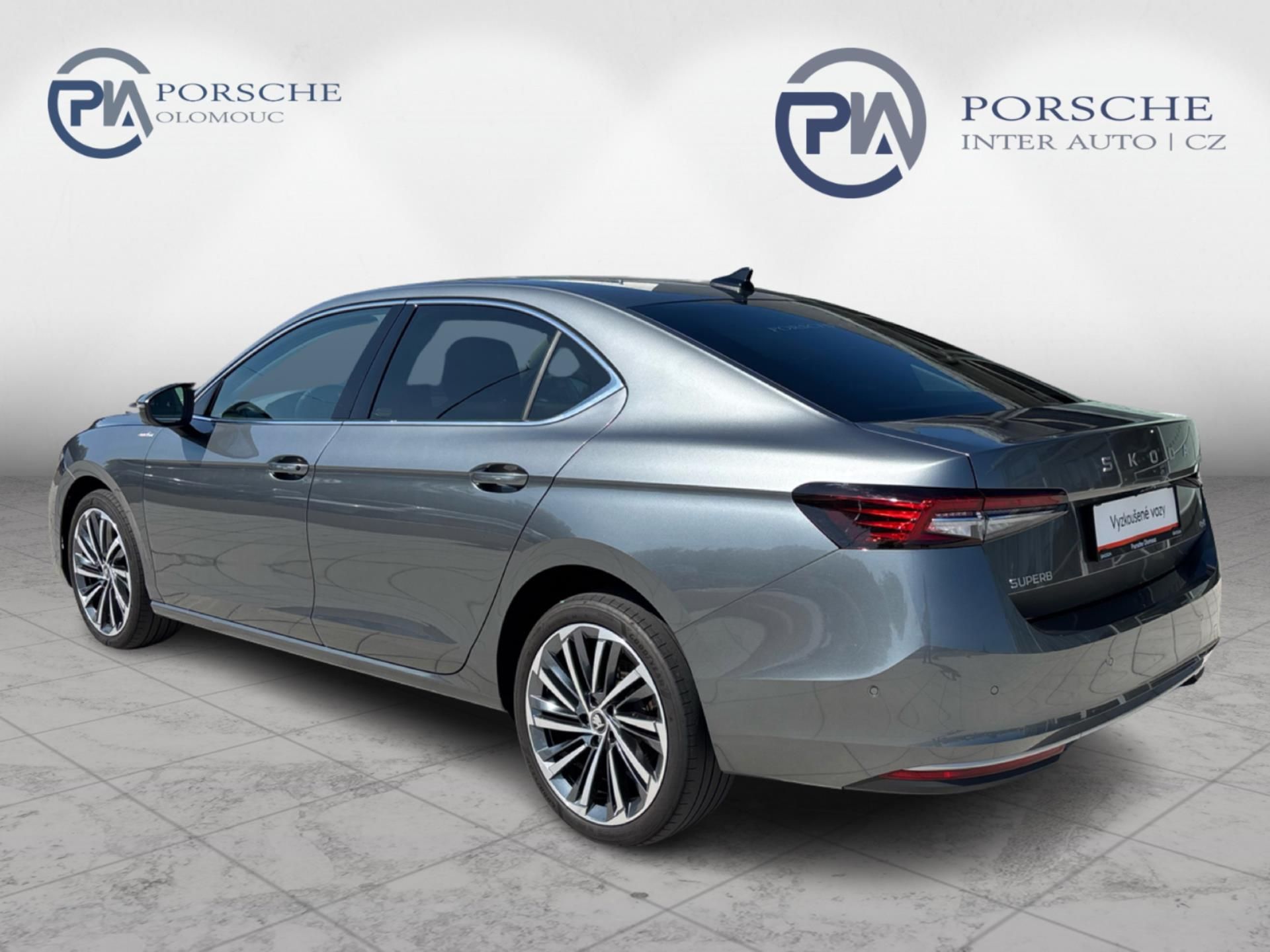 Škoda Superb, L&K 2.0TDI 142kW 4x4 DSG - fotka 6