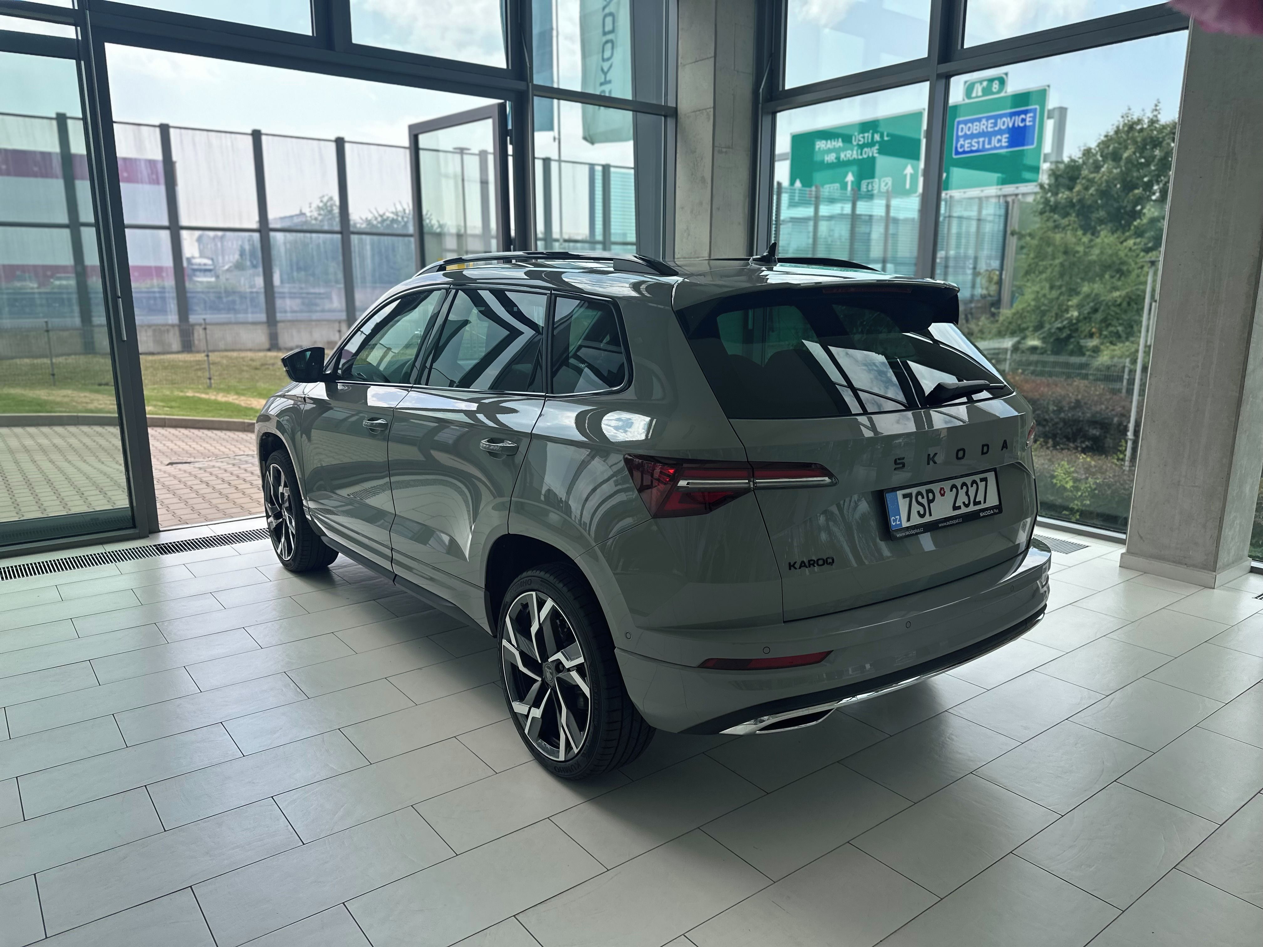 Škoda Karoq, Sportline 1,5 TSI 110kW - fotka 5