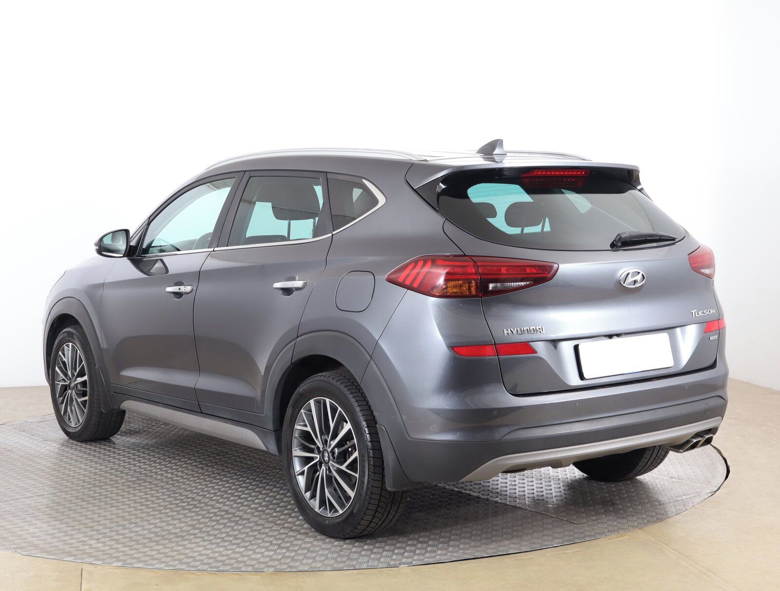 Hyundai Tucson, 1.6 T-GDI, 4X4, Automat - fotka 4