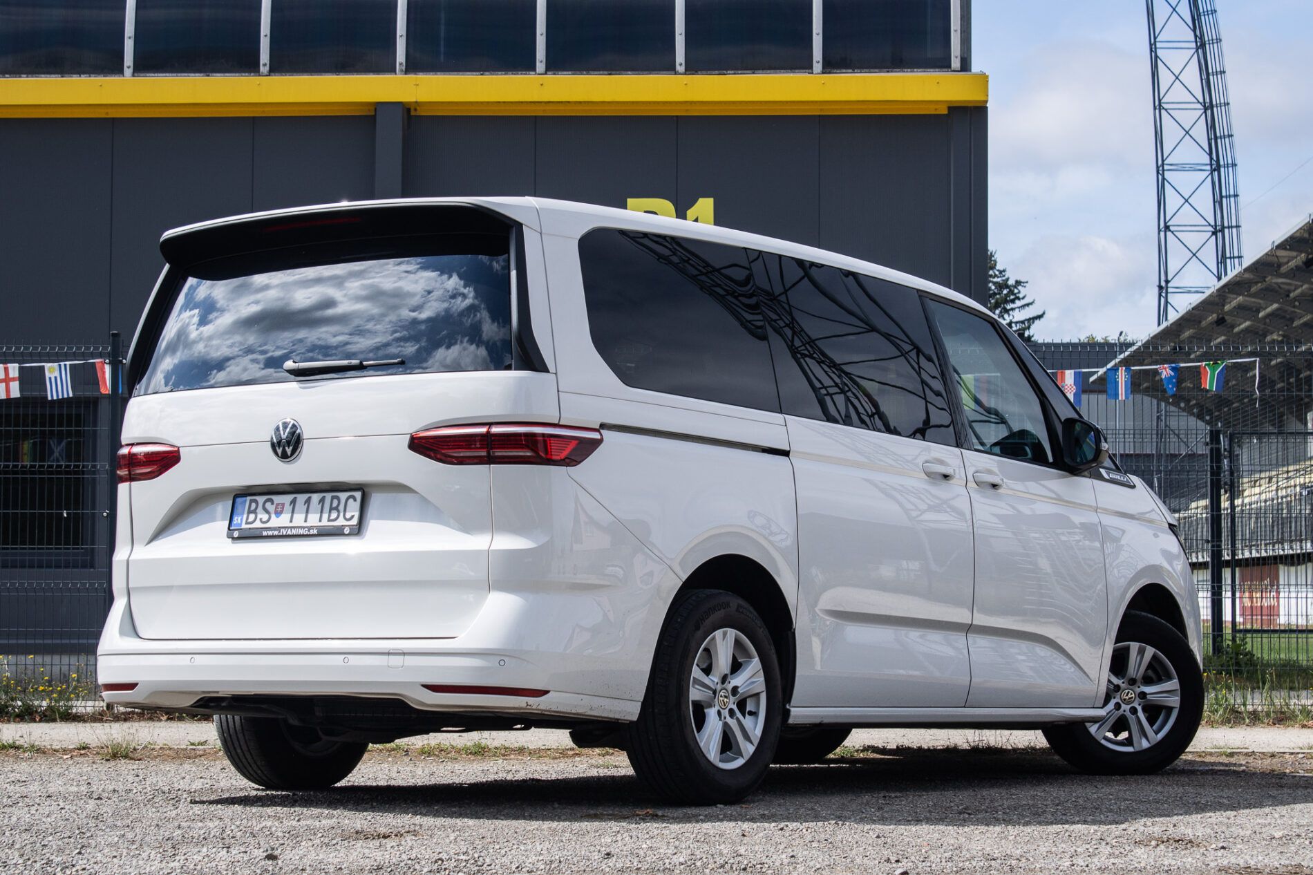 Volkswagen Multivan - fotka 5