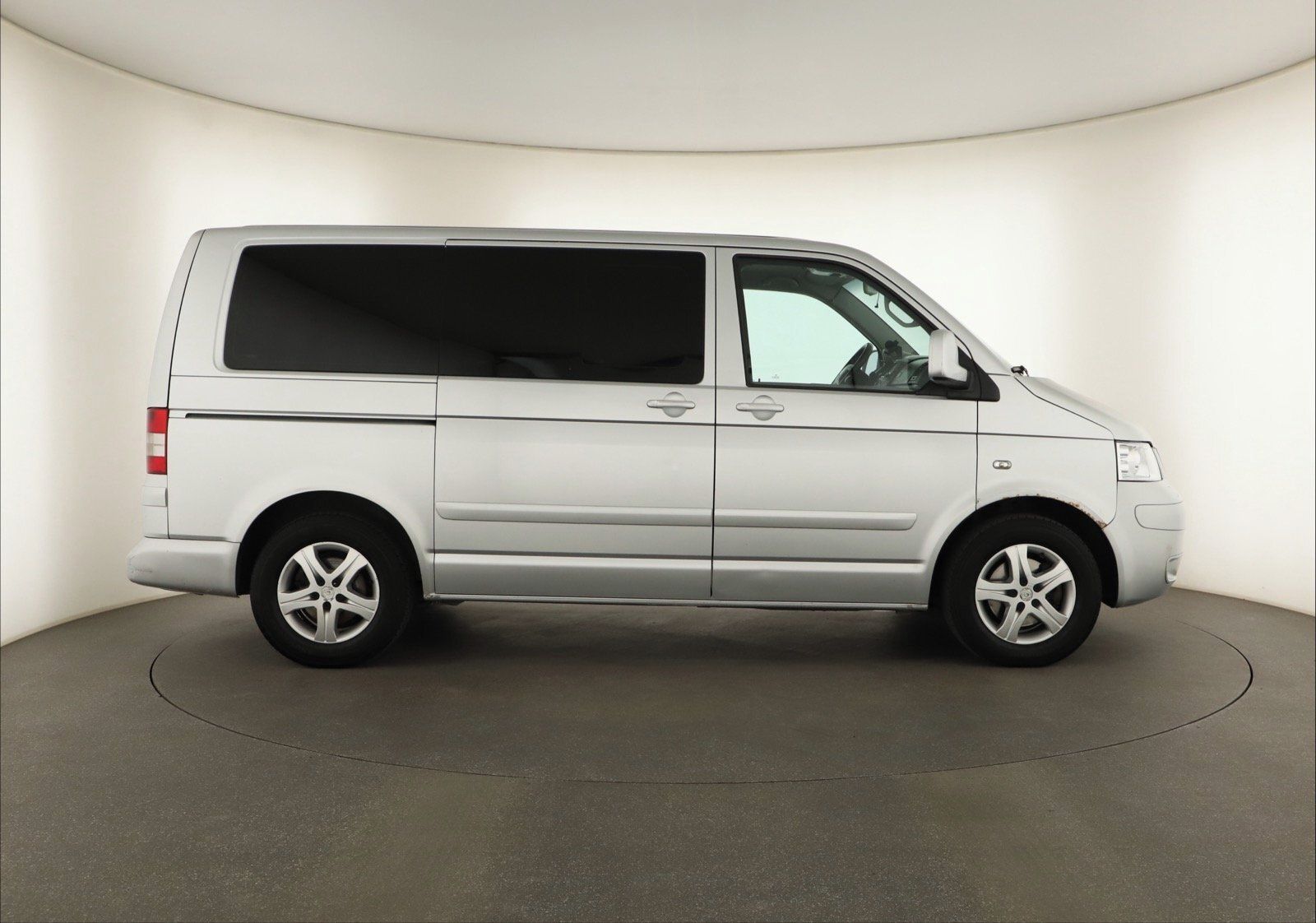 Volkswagen Multivan, 2.5 TDI , Comfortline, 7 míst - fotka 6