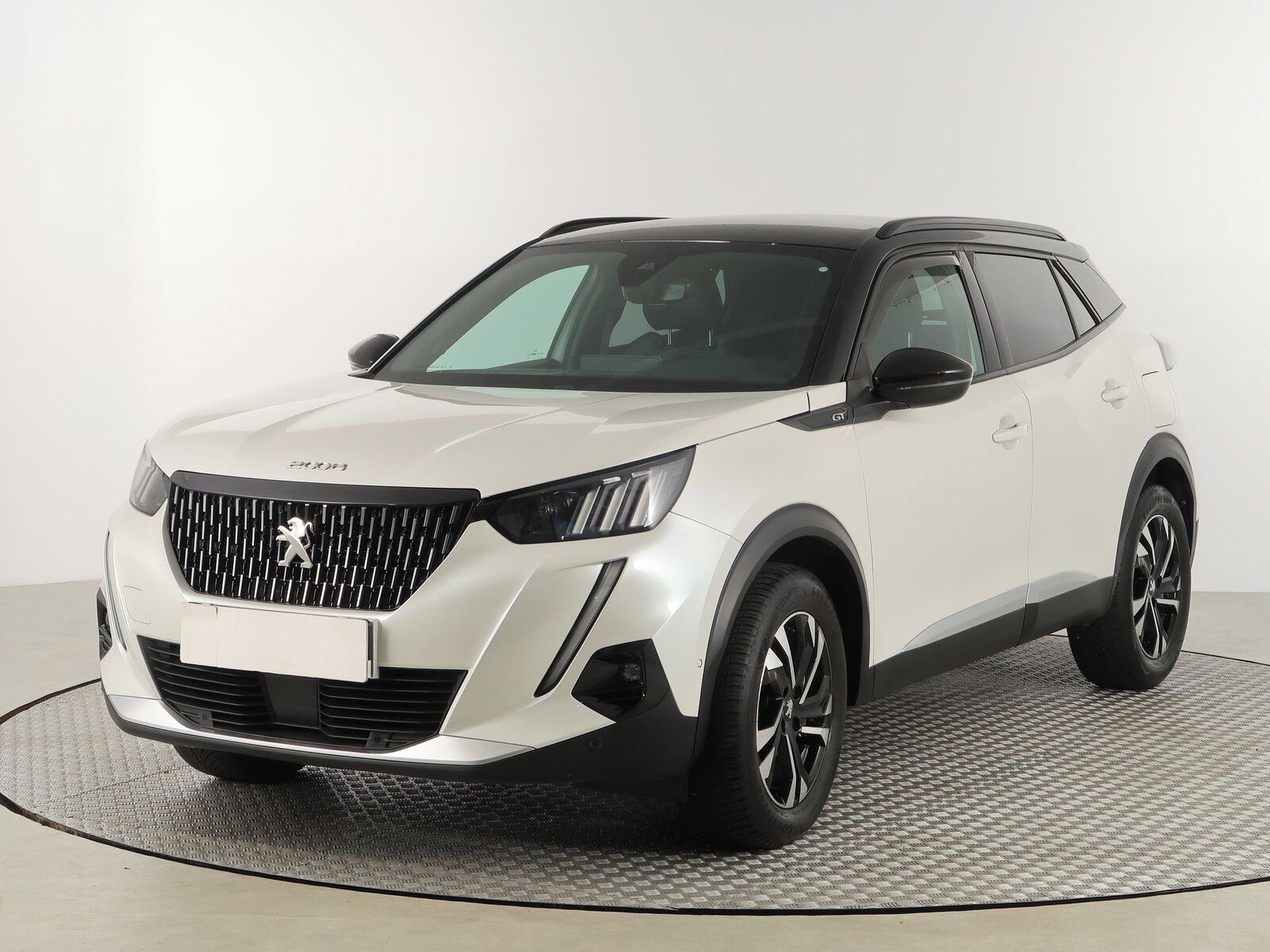 Peugeot 2008, 1.2 PureTech, GT, Automat - fotka 2
