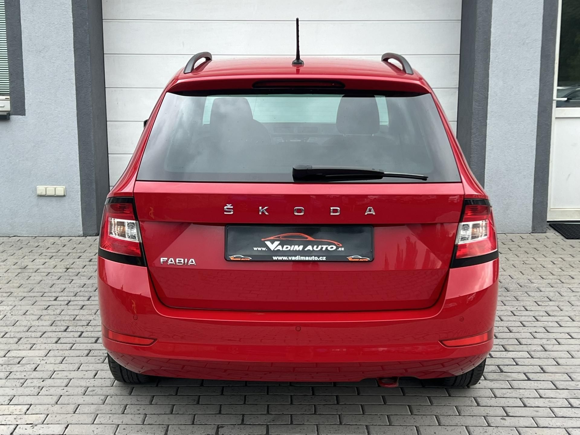 Škoda Fabia, 1.0TSI 70kW STYLE ČR NOVÉ - fotka 6