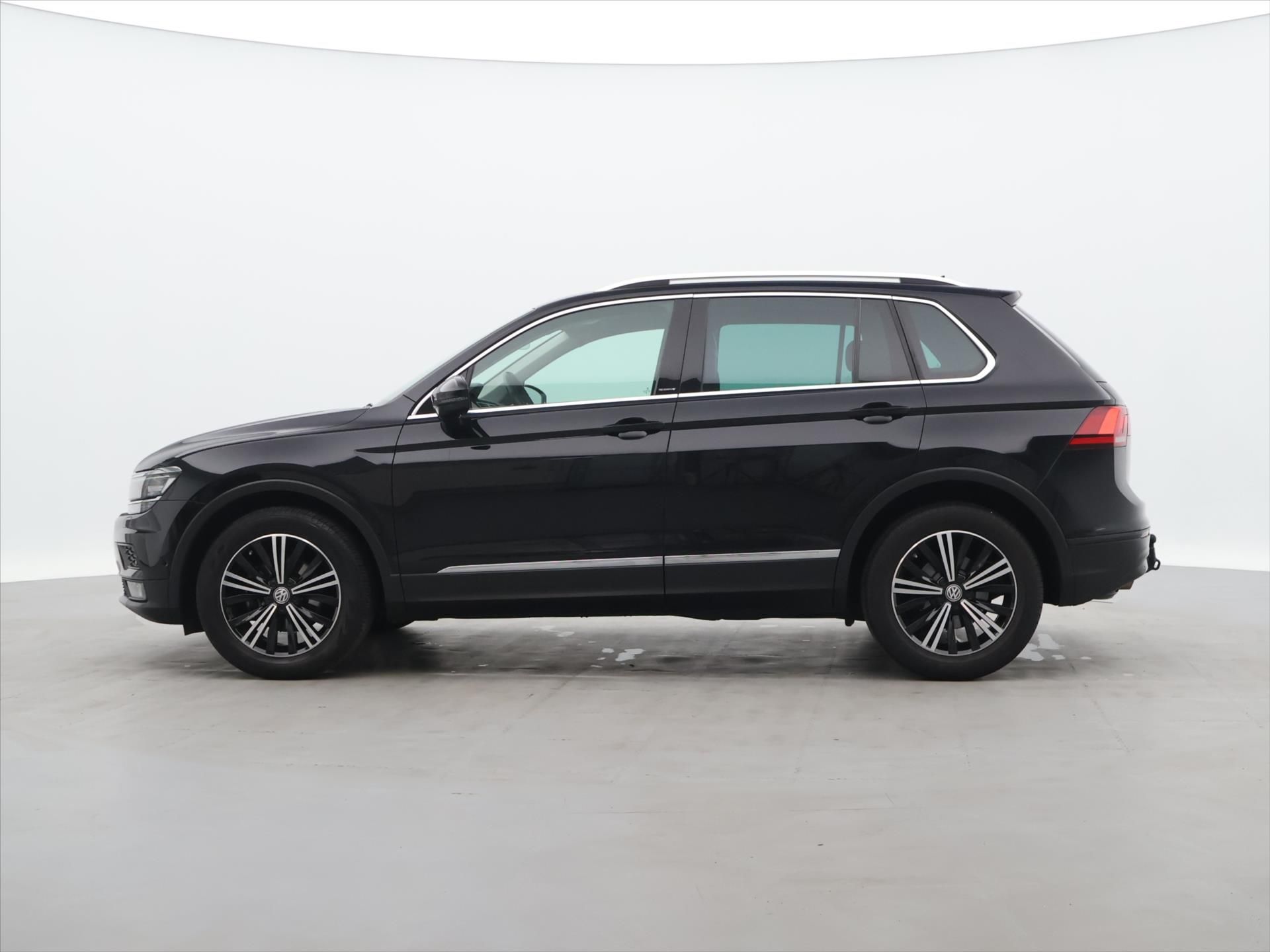 Volkswagen Tiguan, 1,5 TSI 110kW LED Virtual 1.Ma - fotka 4