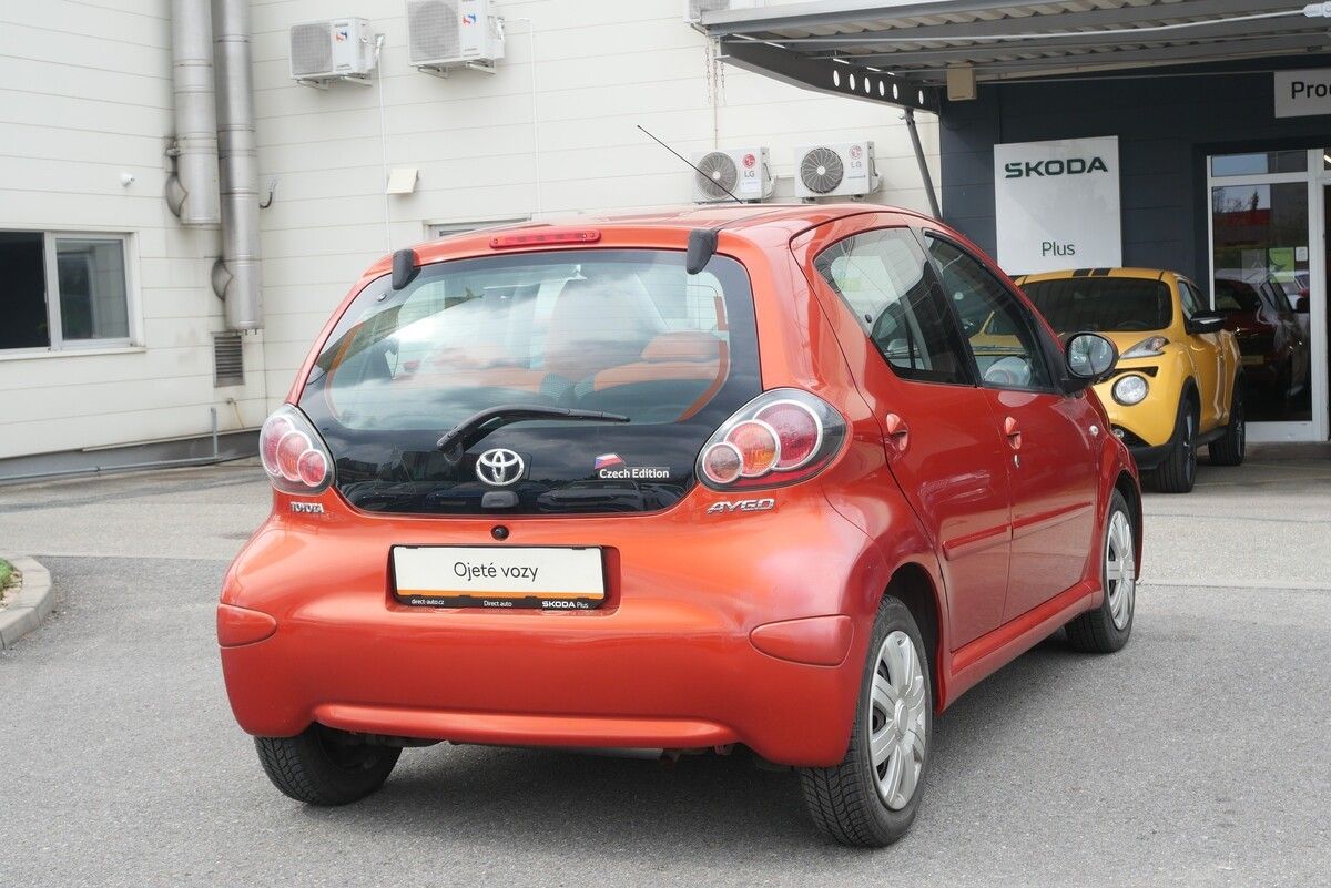 Toyota Aygo, 1.0 VVT- i 50 kW - fotka 2