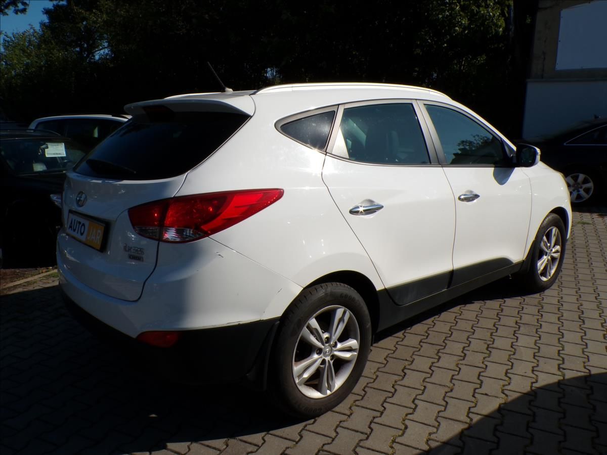Hyundai ix35, 1,7 CRDi  1.MAJITEL ČR - fotka 4