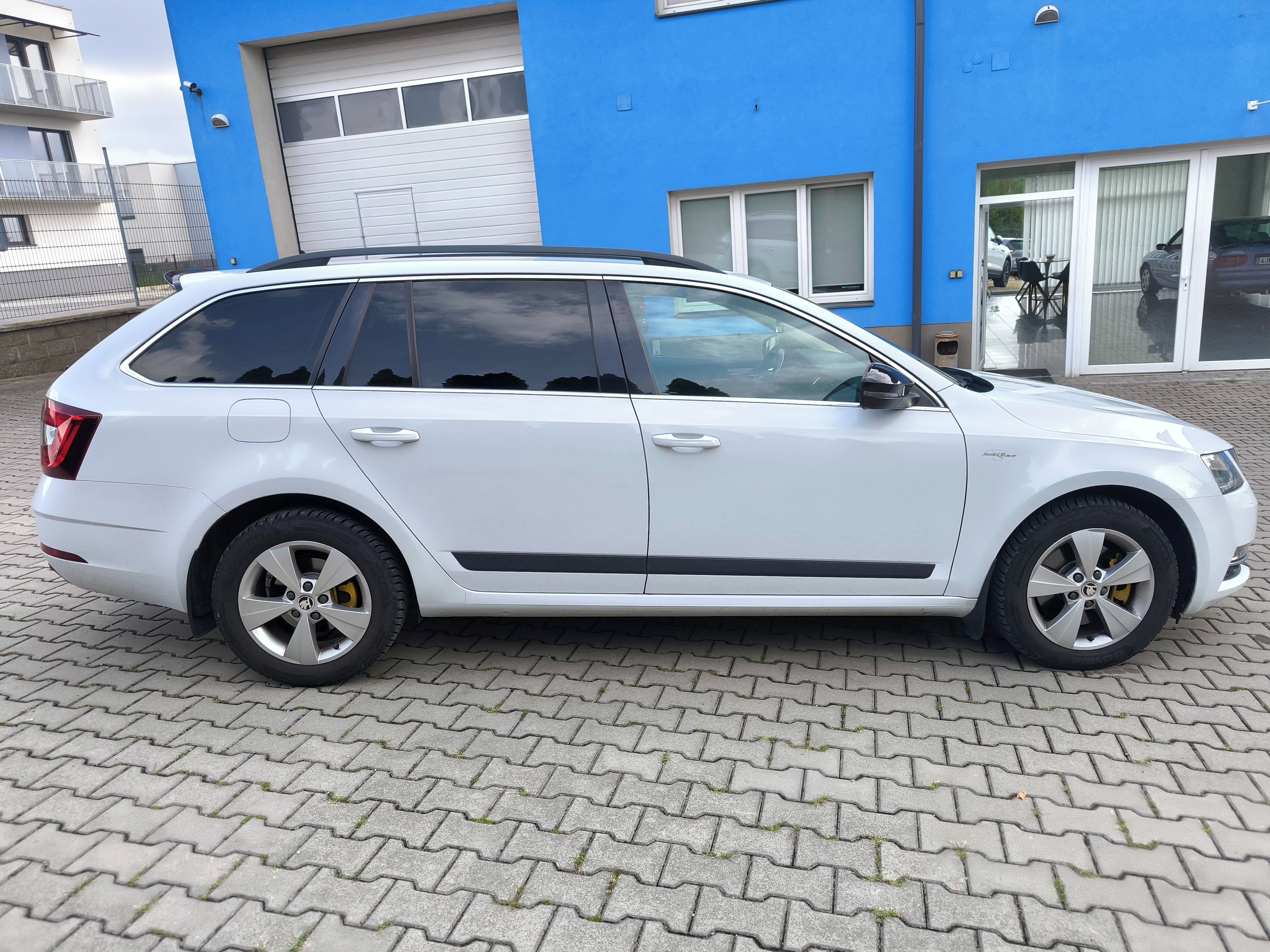 Škoda Octavia, 2.0 TDi 135kW L&K 4x4 DSG - fotka 4