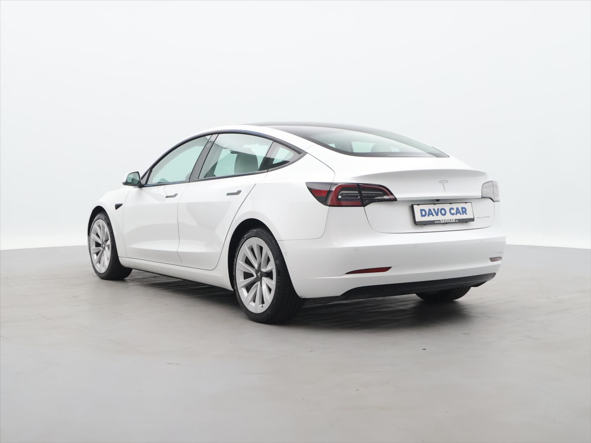 Tesla Model 3, LongRange AWD SOH 90,6% DPH - fotka 5