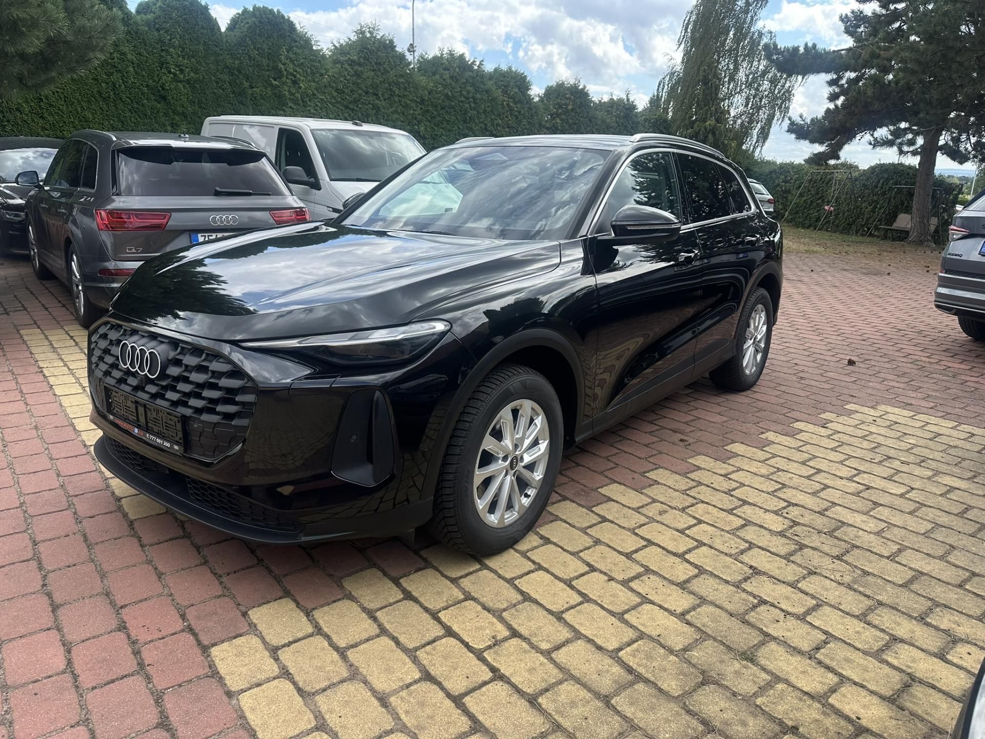 Audi Q5, 2.0 TDI quattro 150 kW - fotka 4