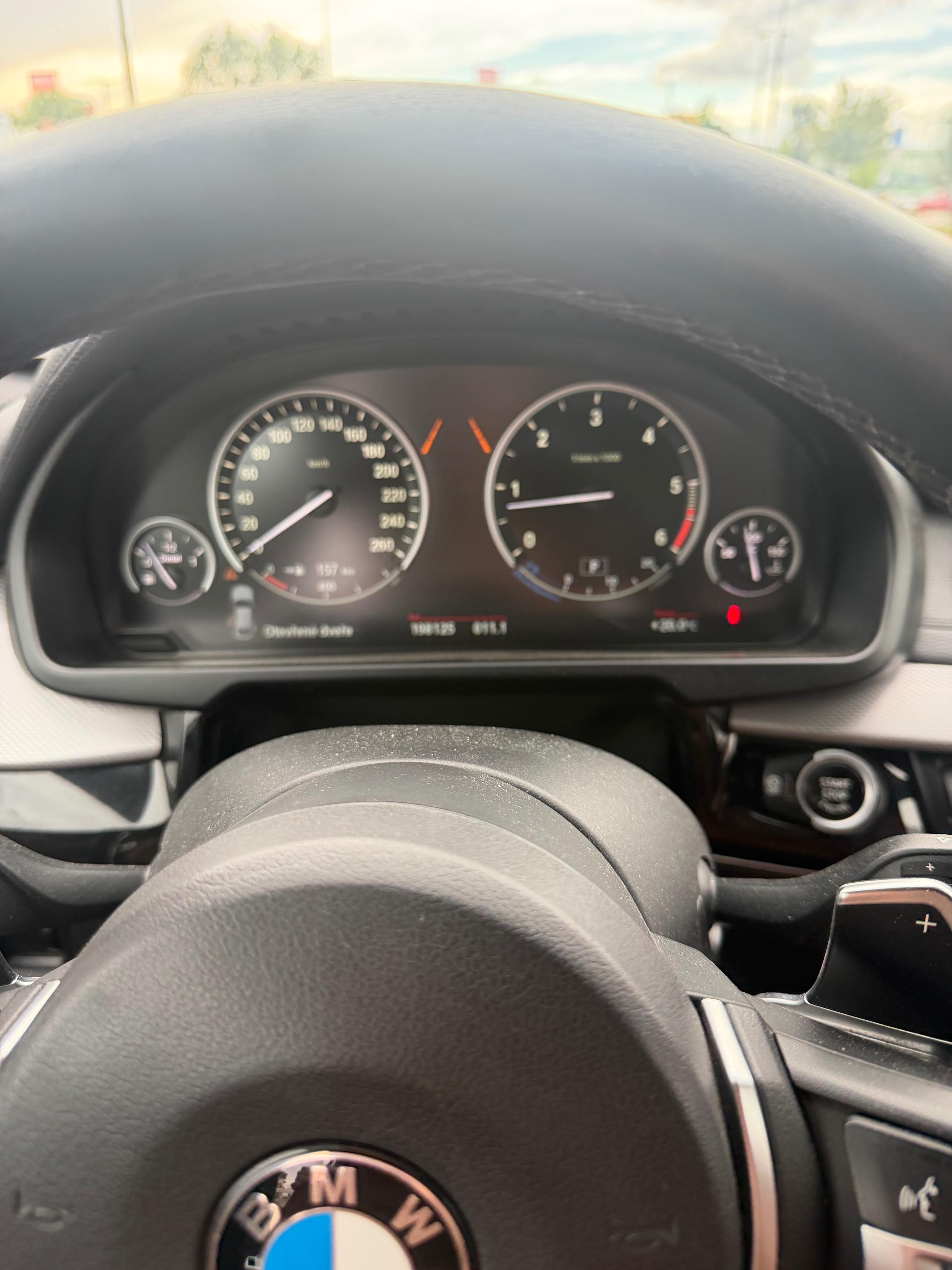 BMW X6 - fotka 6