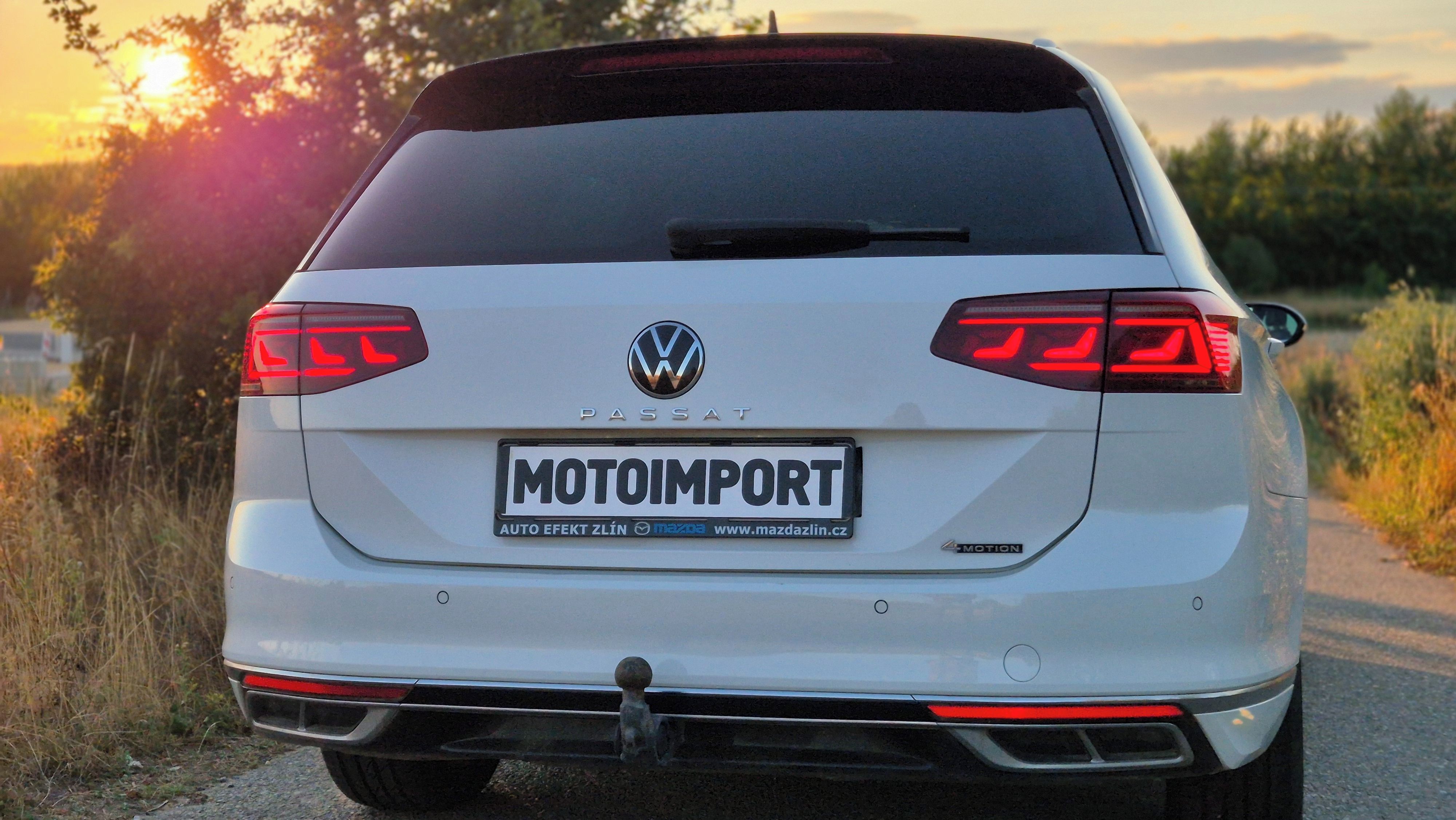 Volkswagen Passat, 2.0 TDI 147 kw R-Line, Matrix - fotka 5