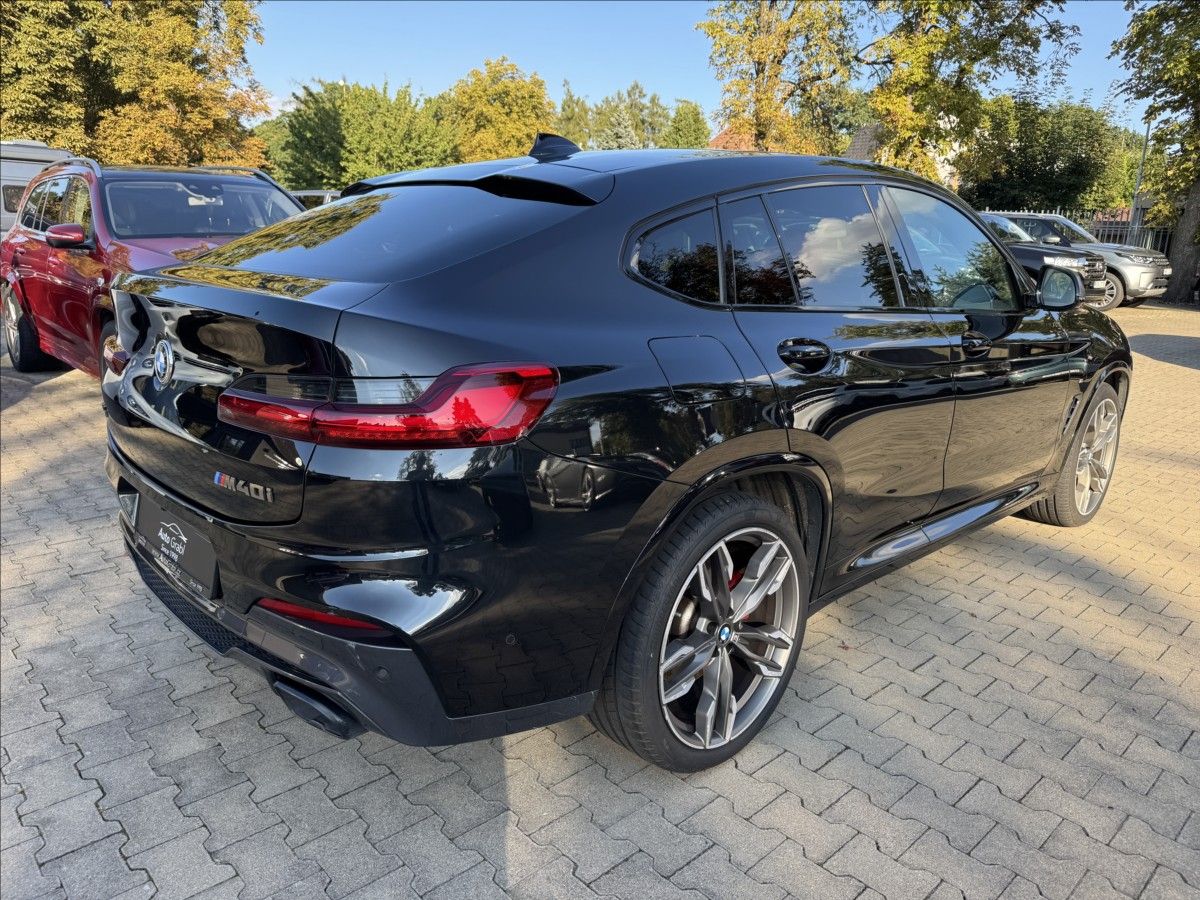 BMW X4, M40i - fotka 5