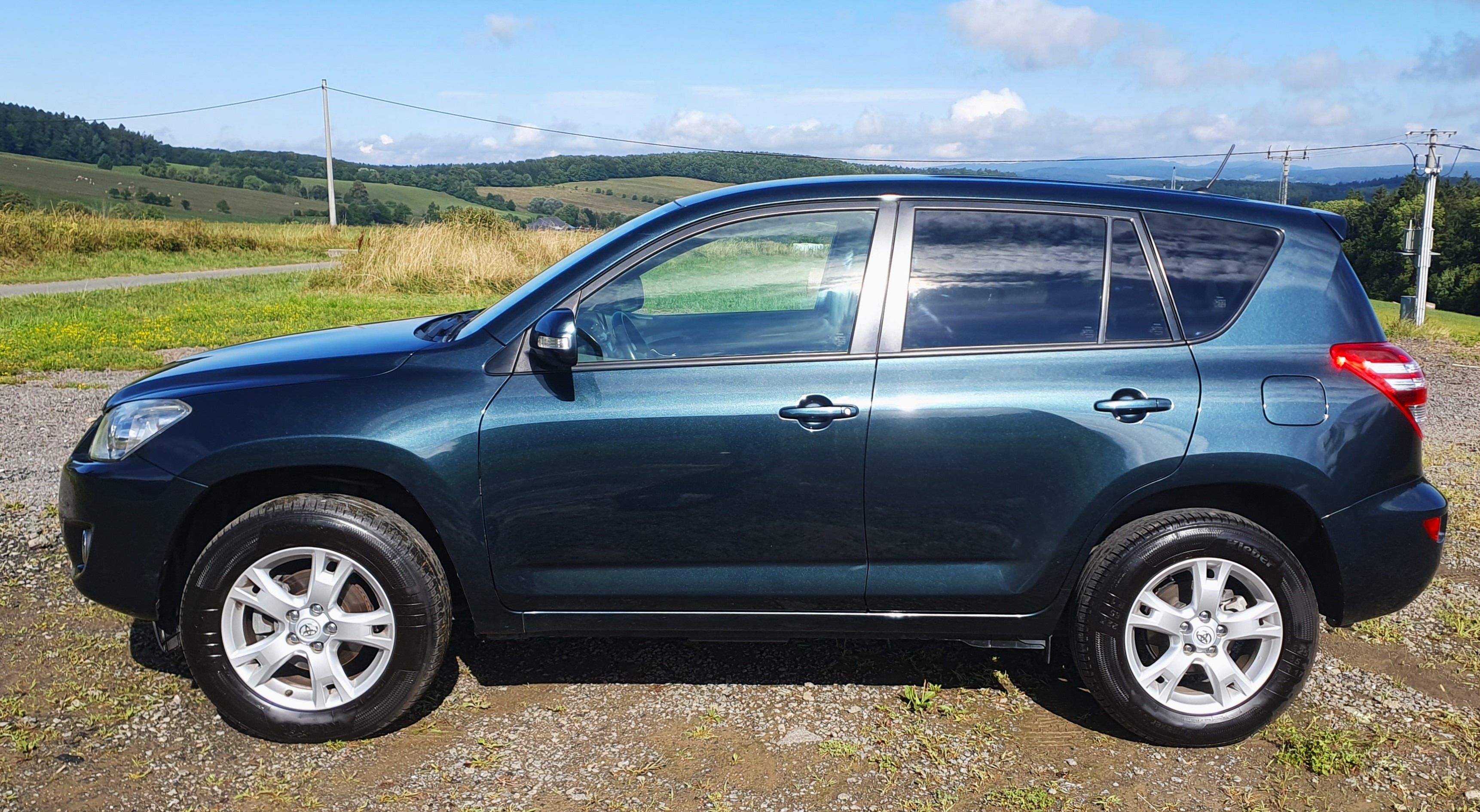 Toyota Rav4, 2.0i, Sol, 116kw.,4x4. Tažné. - fotka 2