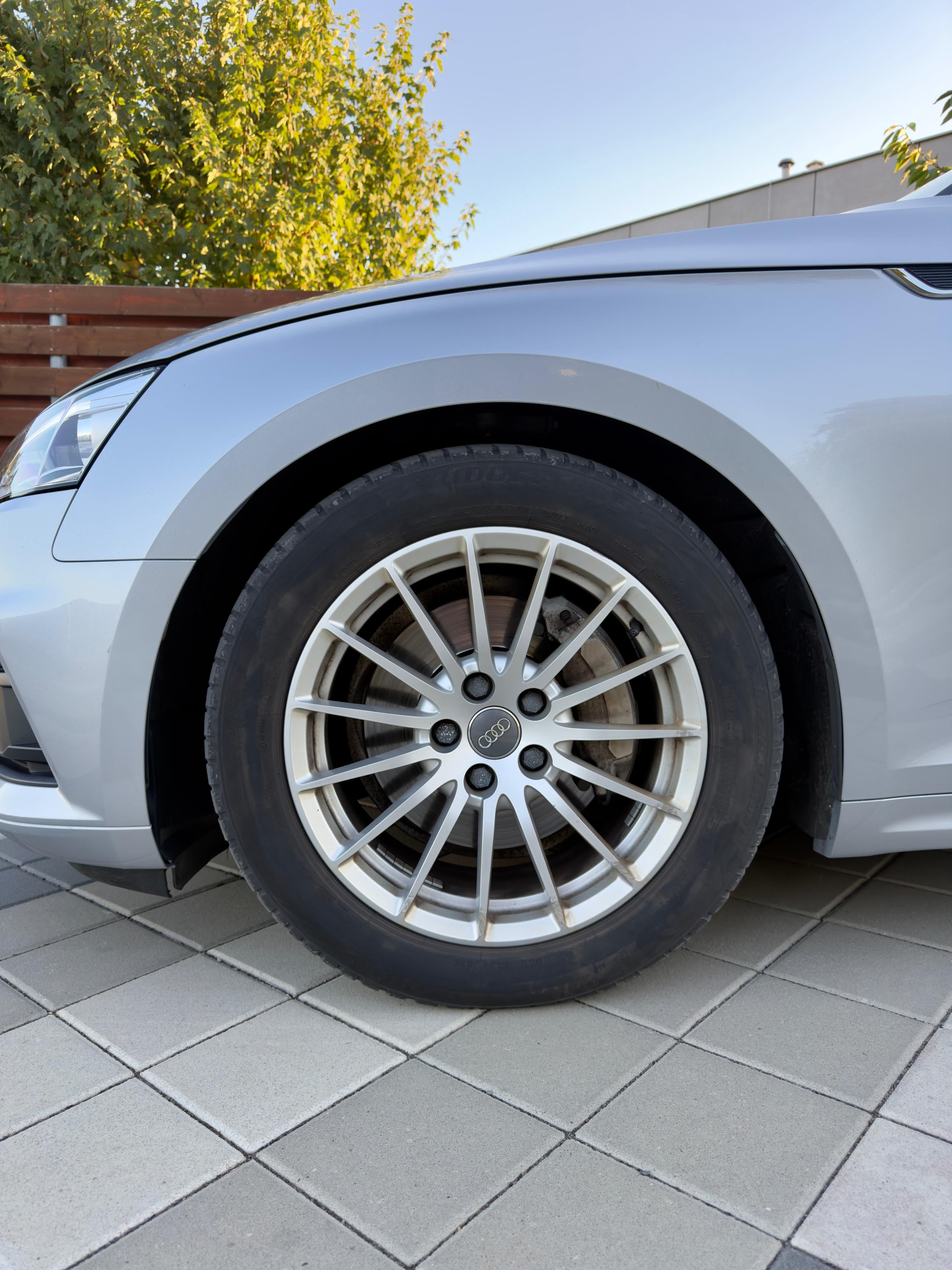 Audi A5, Audi A5 Sportback 2.0 TDI 140 - fotka 4