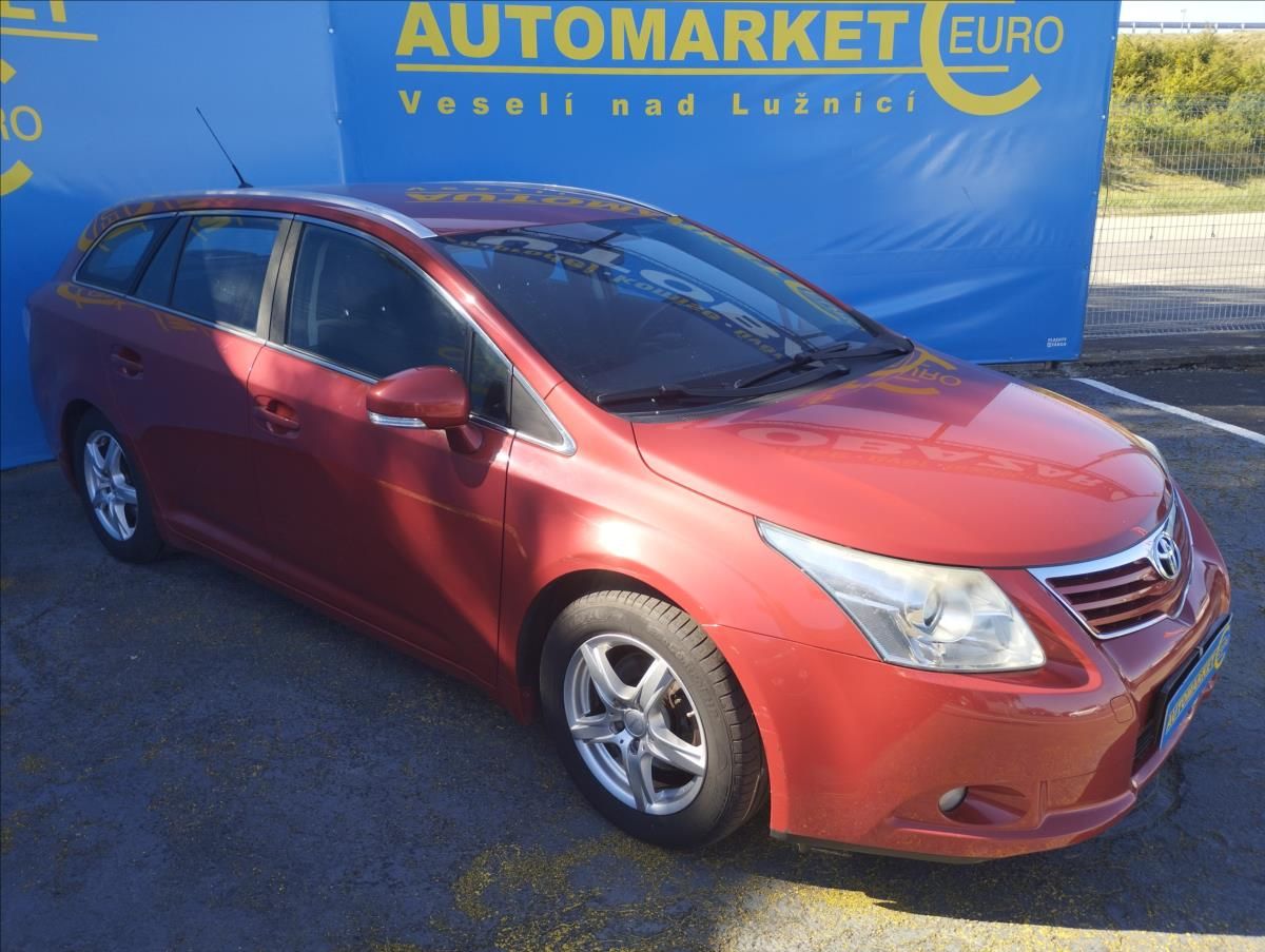 Toyota Avensis, 1,8 Valve Matic 108KW S.KNIHA - fotka 3