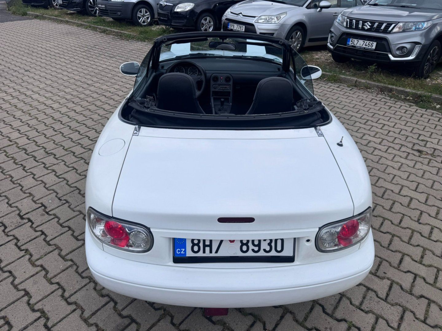 Mazda MX-5, NA 1,6i 85 KW MRKAČKA STK - fotka 5