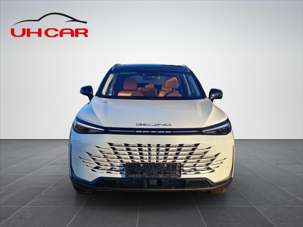 BAIC X7, 4x2  1.5T+7DCT - fotka 3