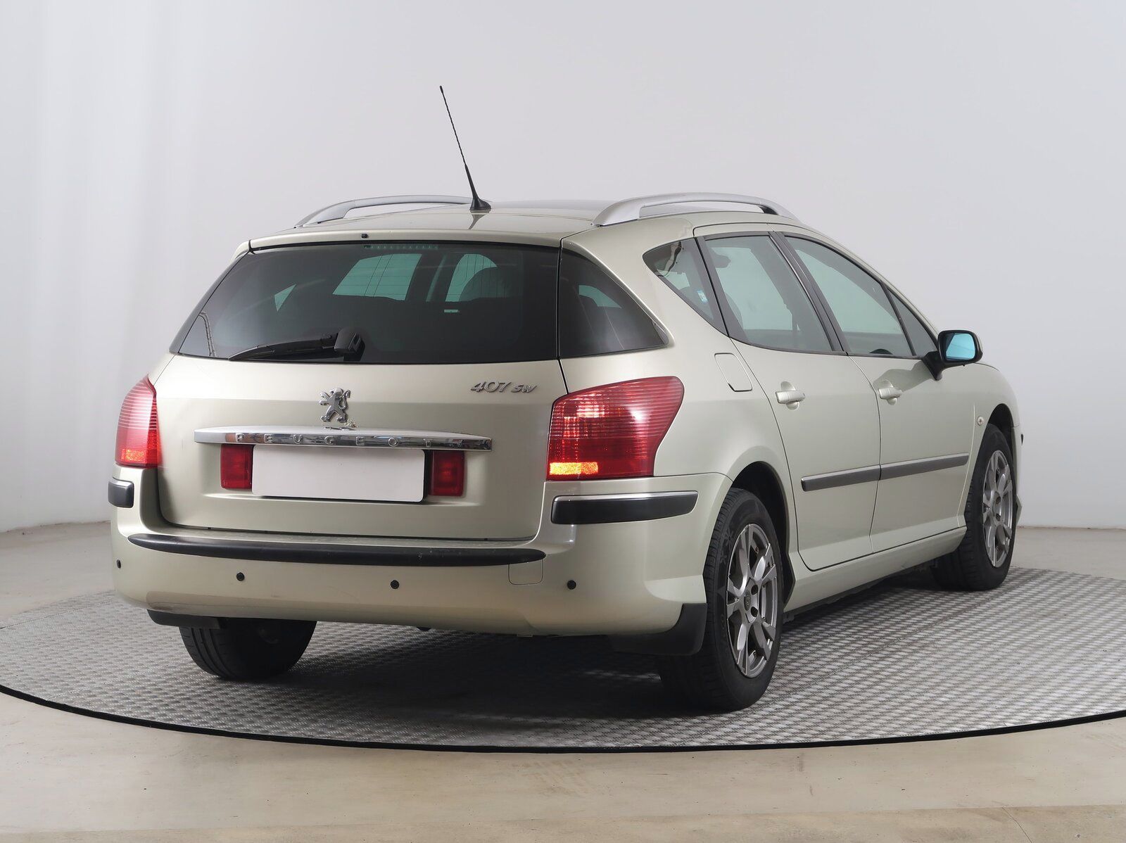 Peugeot 407, 1.6 HDi, udržované - fotka 5