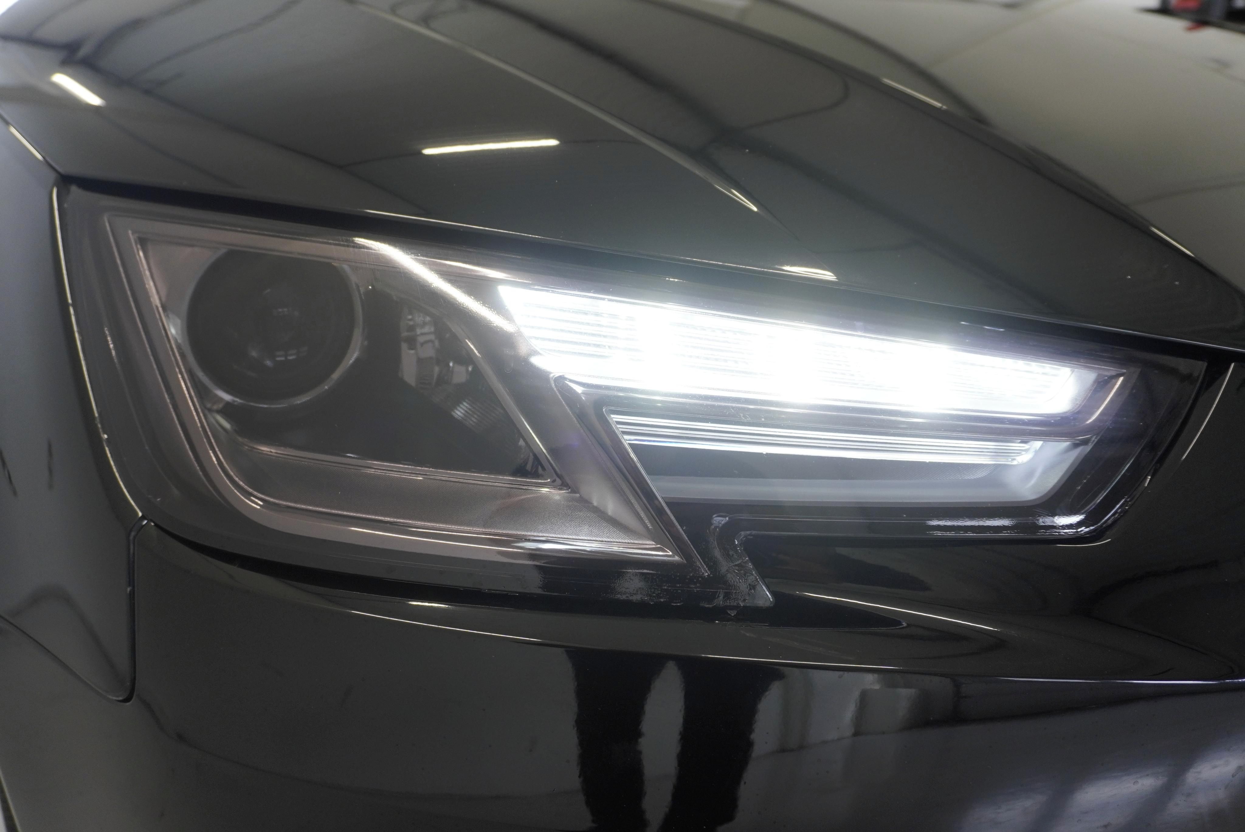 Audi A4, 2.0 TFSi 140 kW, AUTOMAT - fotka 3