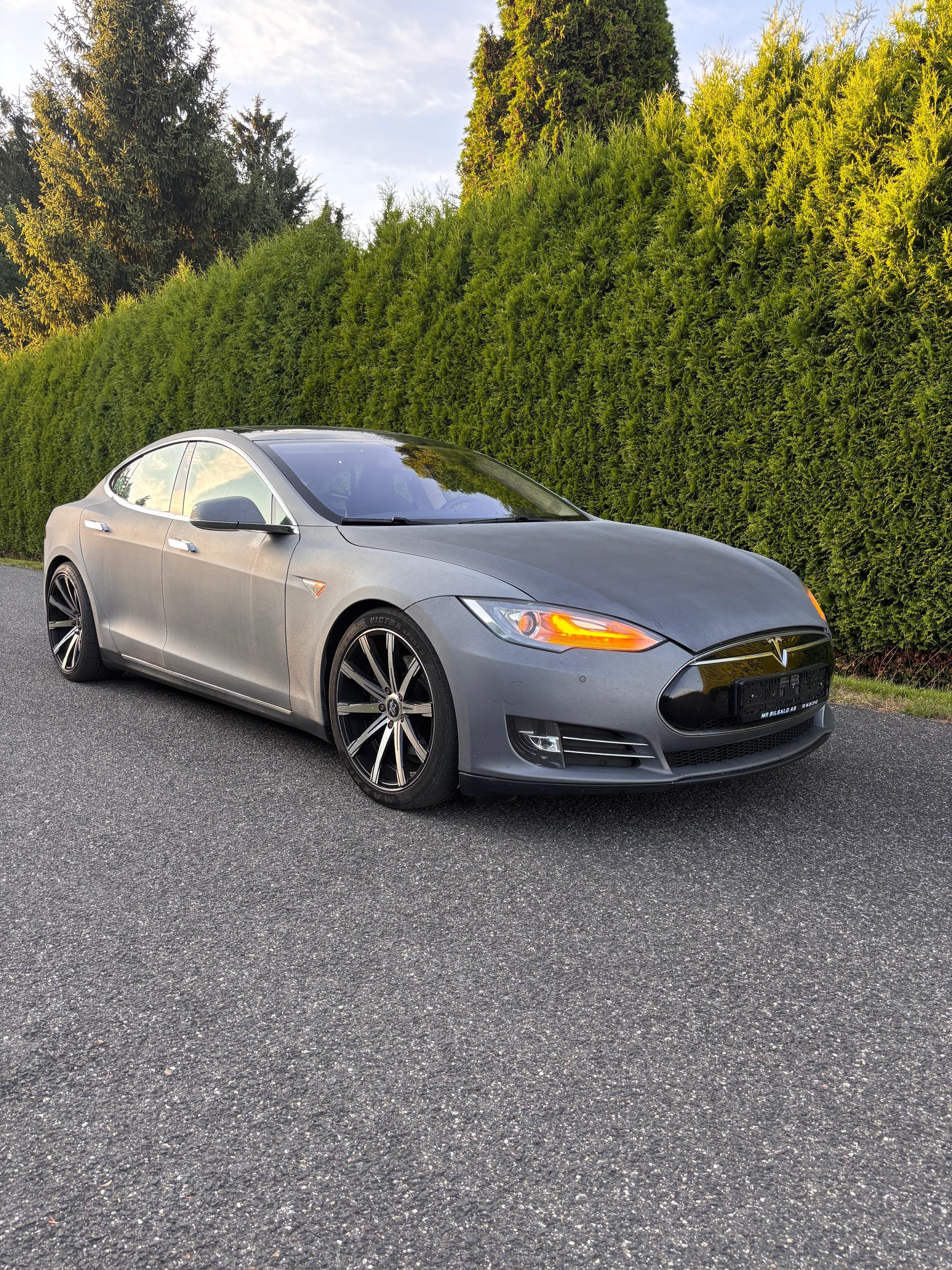 Tesla Model S, S85P+nabíjení zdarma!MCU2 - fotka 2