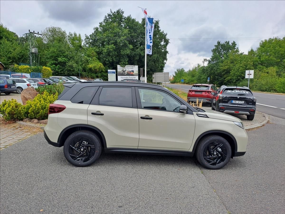 Suzuki Vitara, 1,4 Elegance AllGrip MY25 - fotka 2