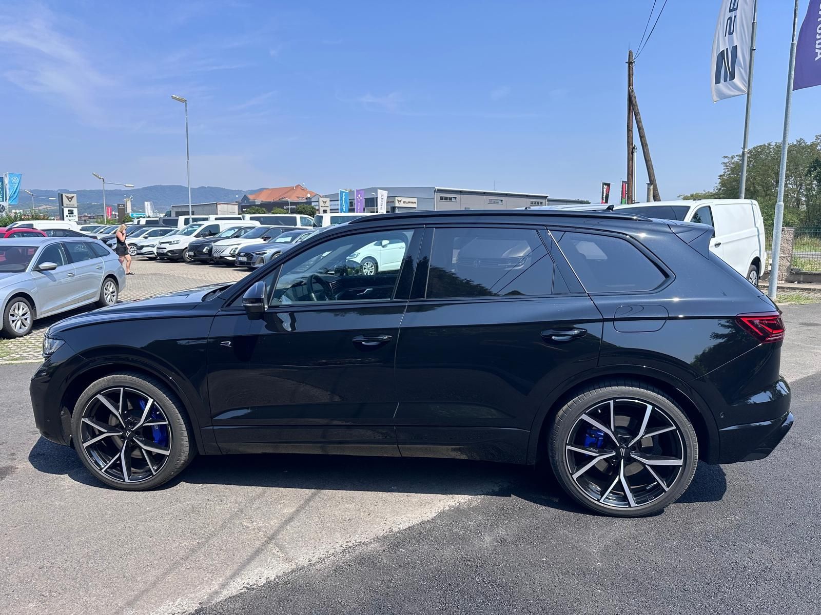 Volkswagen Touareg, R 3.0 TSI eHybrid 340kW - fotka 6