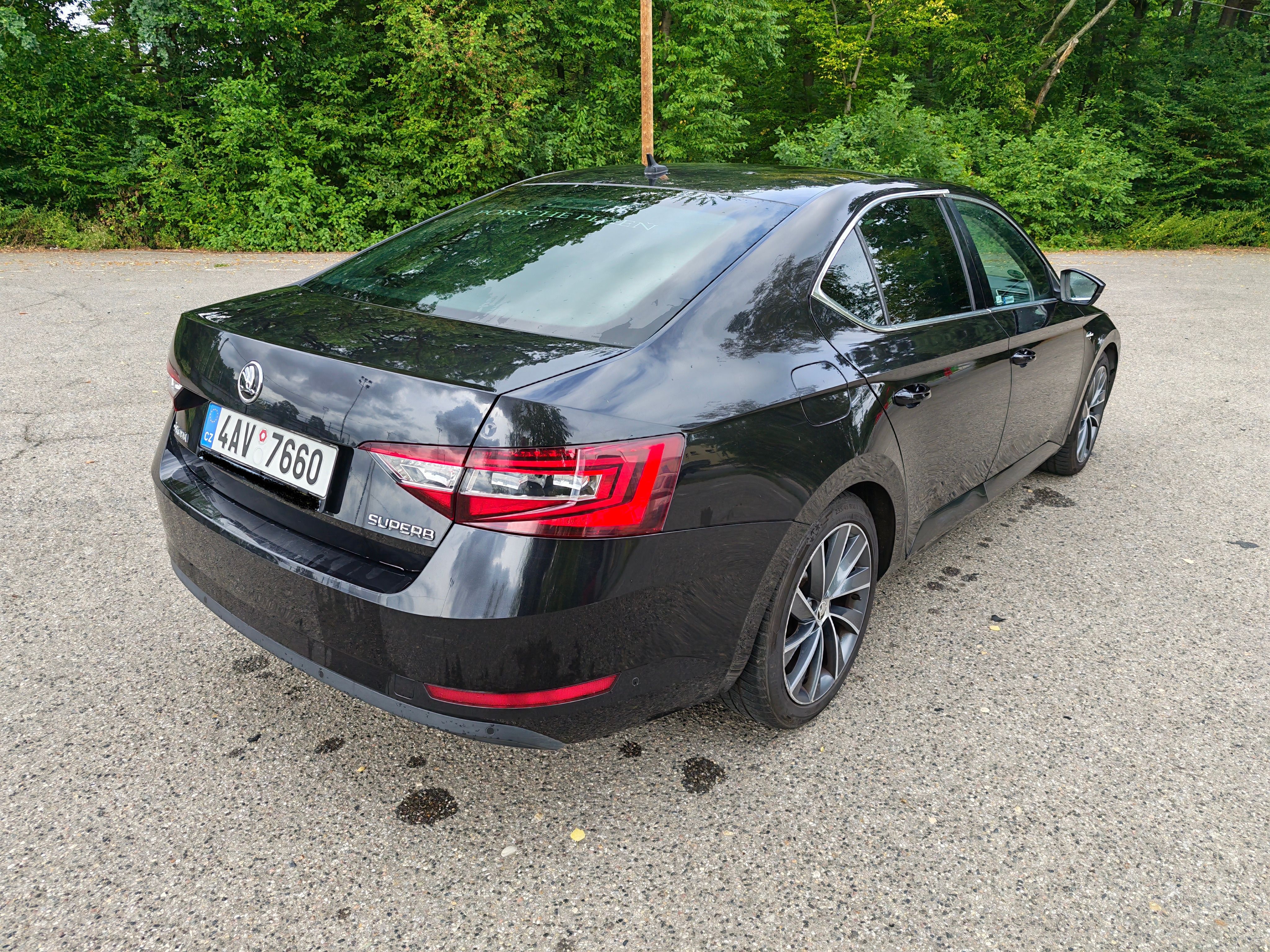 Škoda Superb, 2.0TDi L&K DSG Panorama Nez.T. - fotka 3