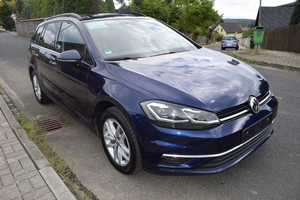 Volkswagen Golf, 1.4 TSI HIGHLINE, NAVI, LED - fotka 4