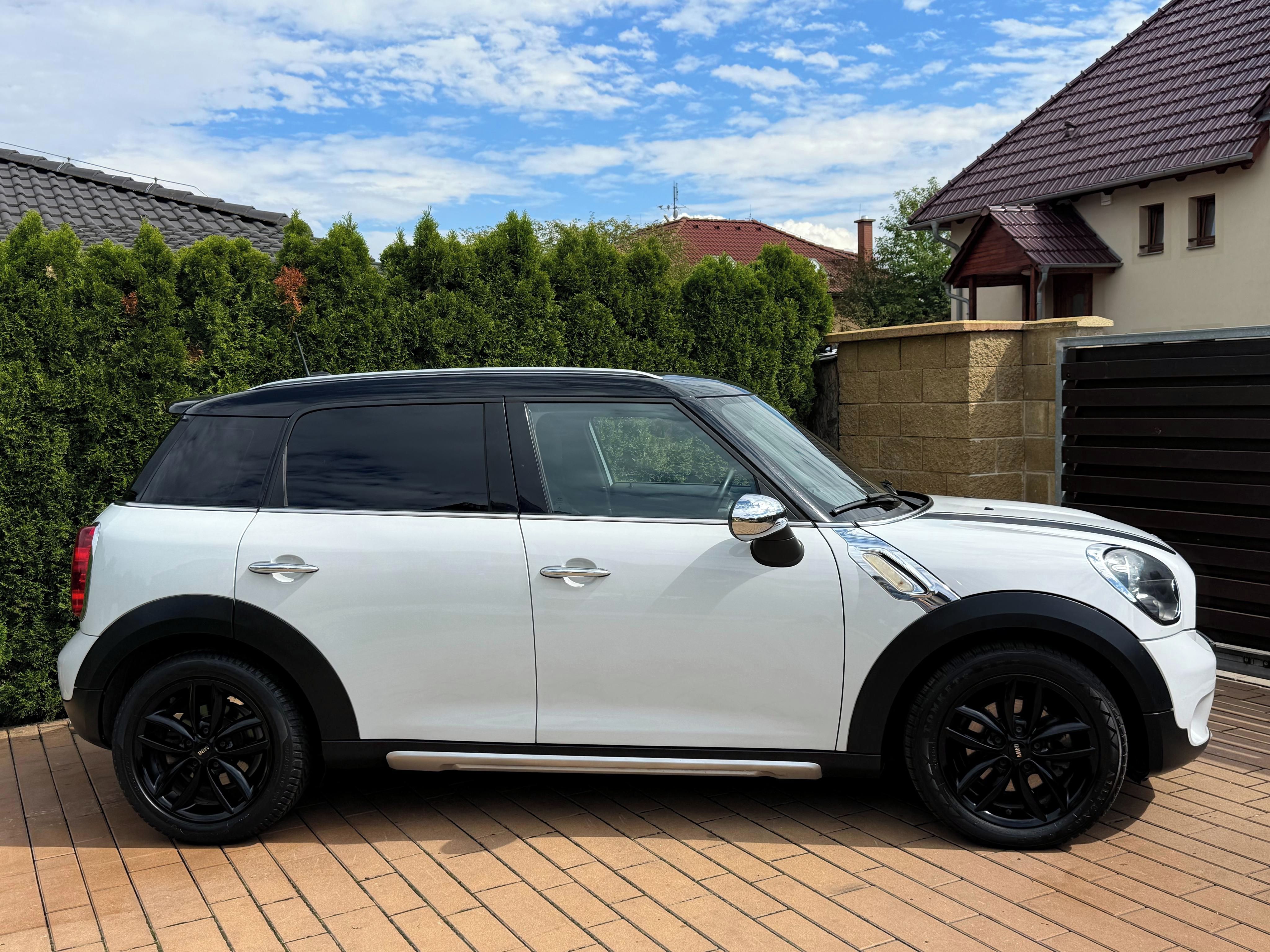 Mini Countryman, 2.0D AT6°  / PO VELKÉM SERVISU - fotka 2