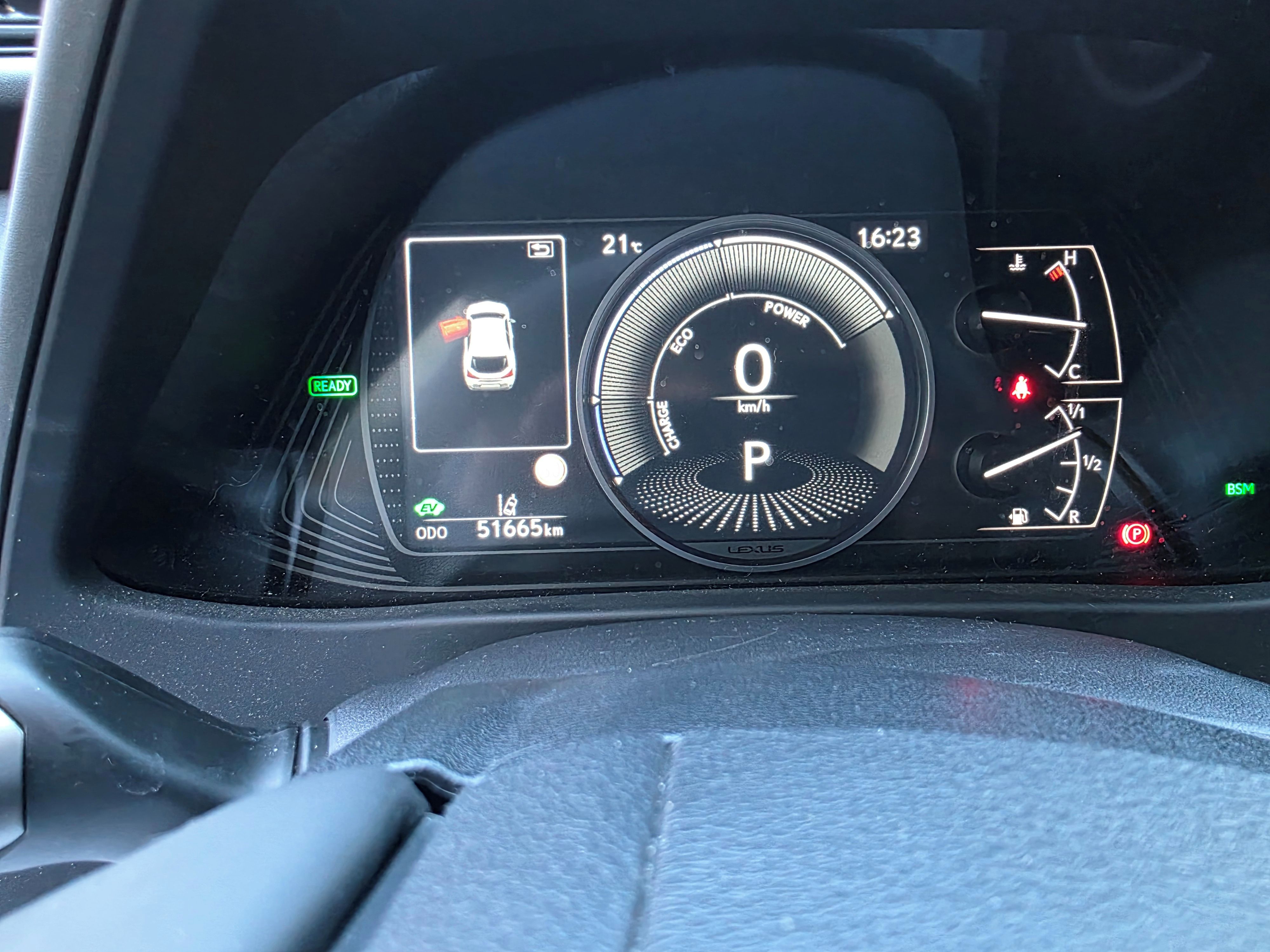 Lexus UX 250h, Lexus UX 250h 2023 odpočet DPH - fotka 5