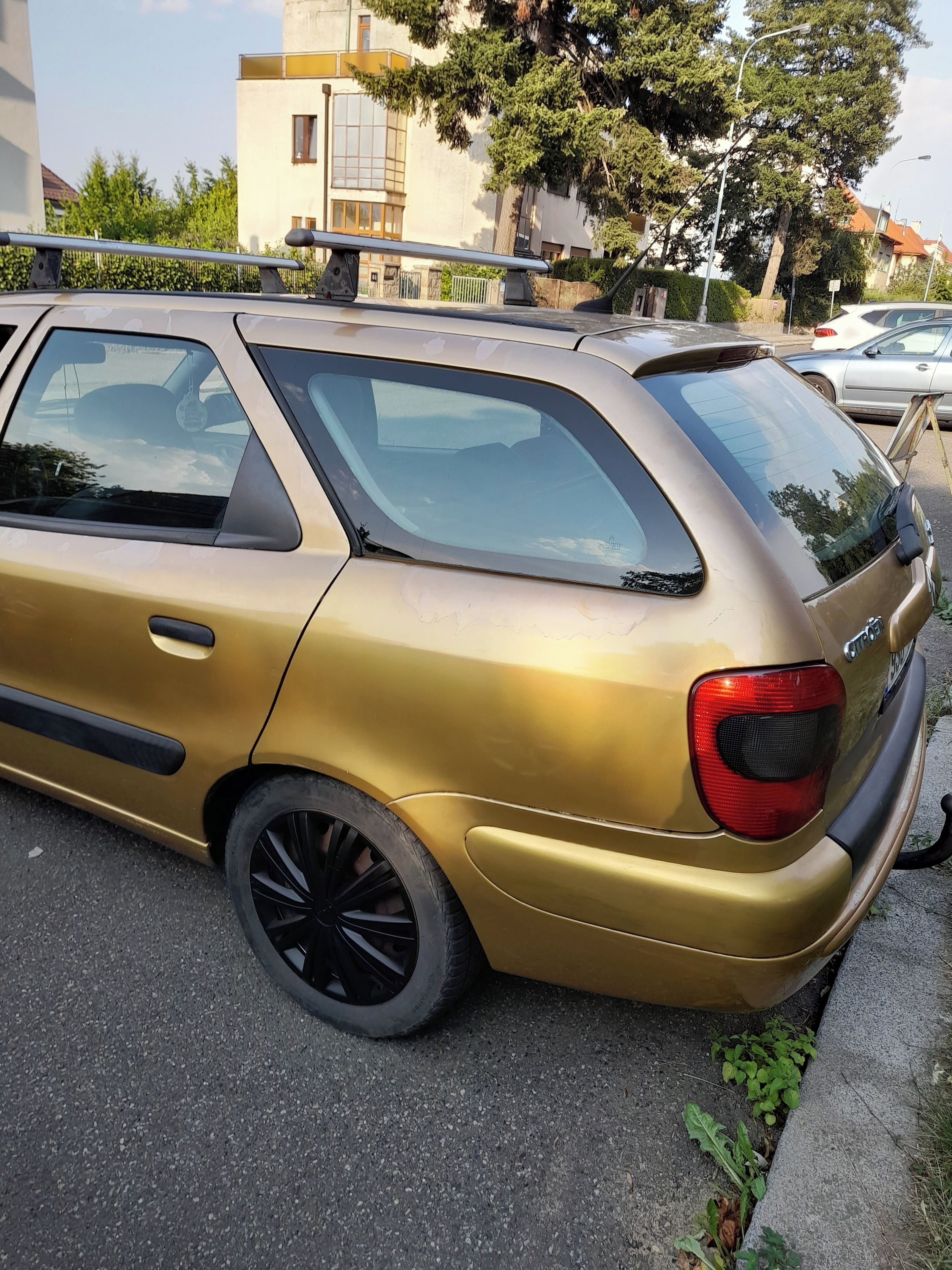 Citroën Xsara, 1.6 i ,16v - fotka 4