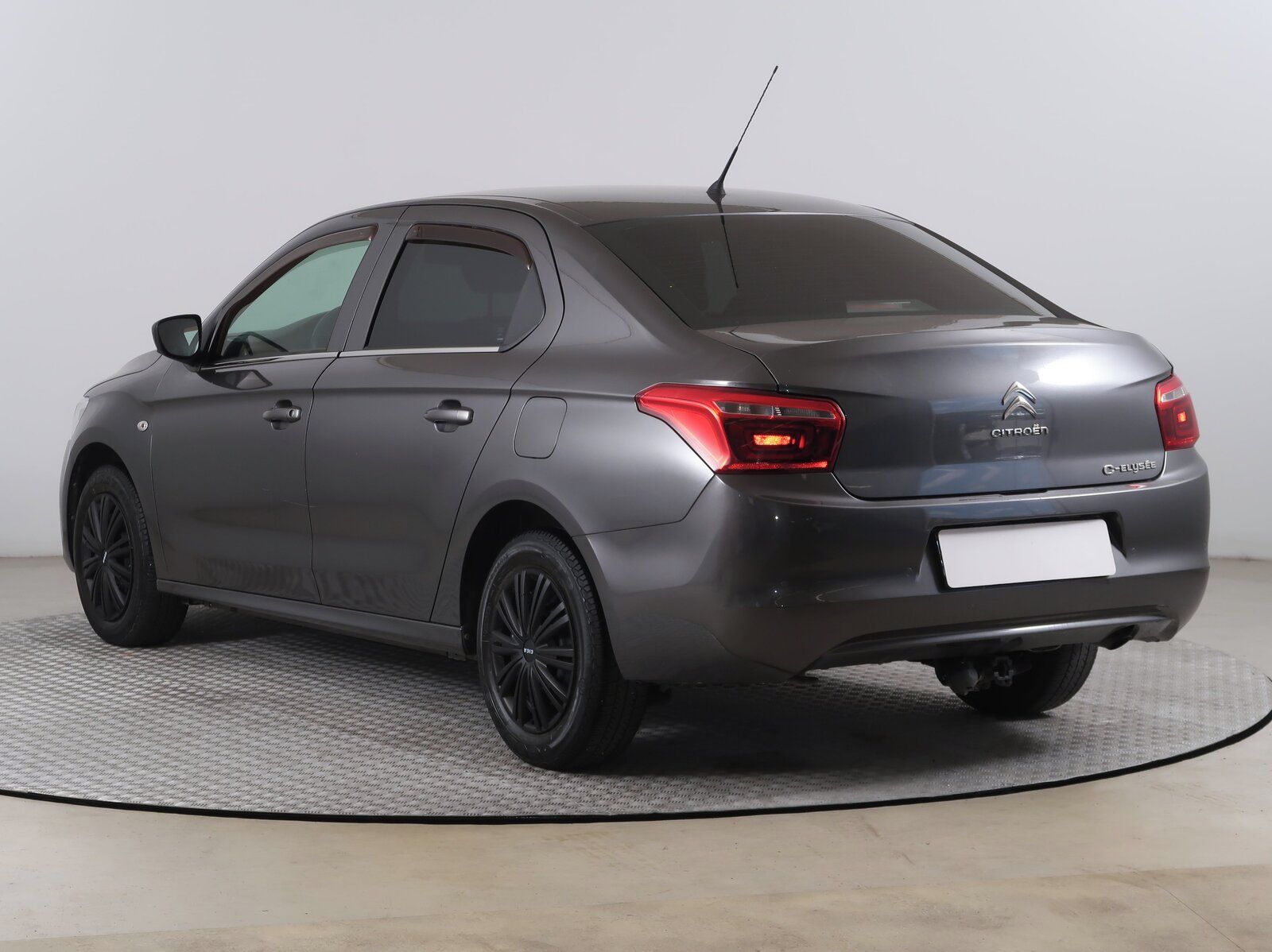 Citroën C-Elysée, 1.2 PureTech, Serv.kniha - fotka 4