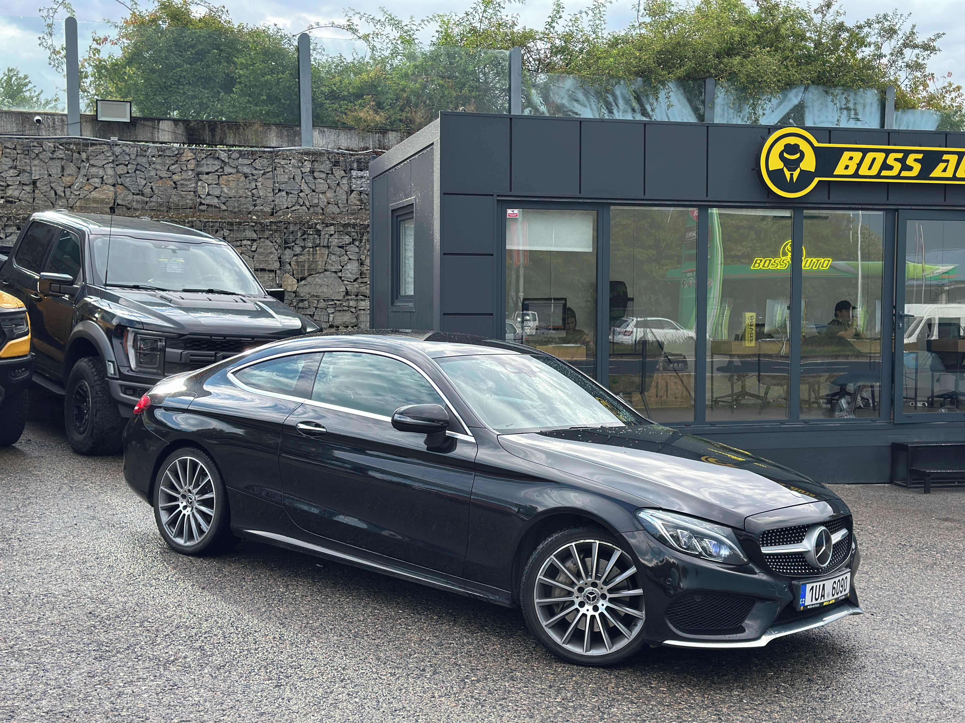 Mercedes-Benz Třídy C, Mercedes-Benz C 400 2019