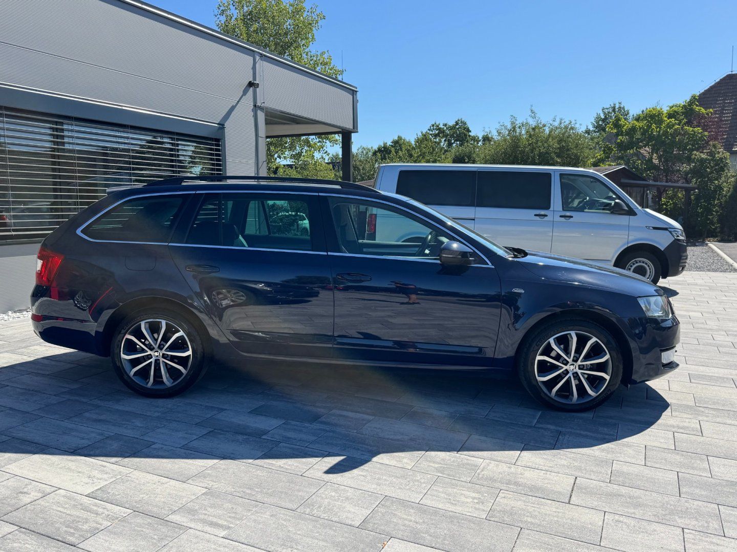 Škoda Octavia, Edition 1.6 TDI 81kW - fotka 4