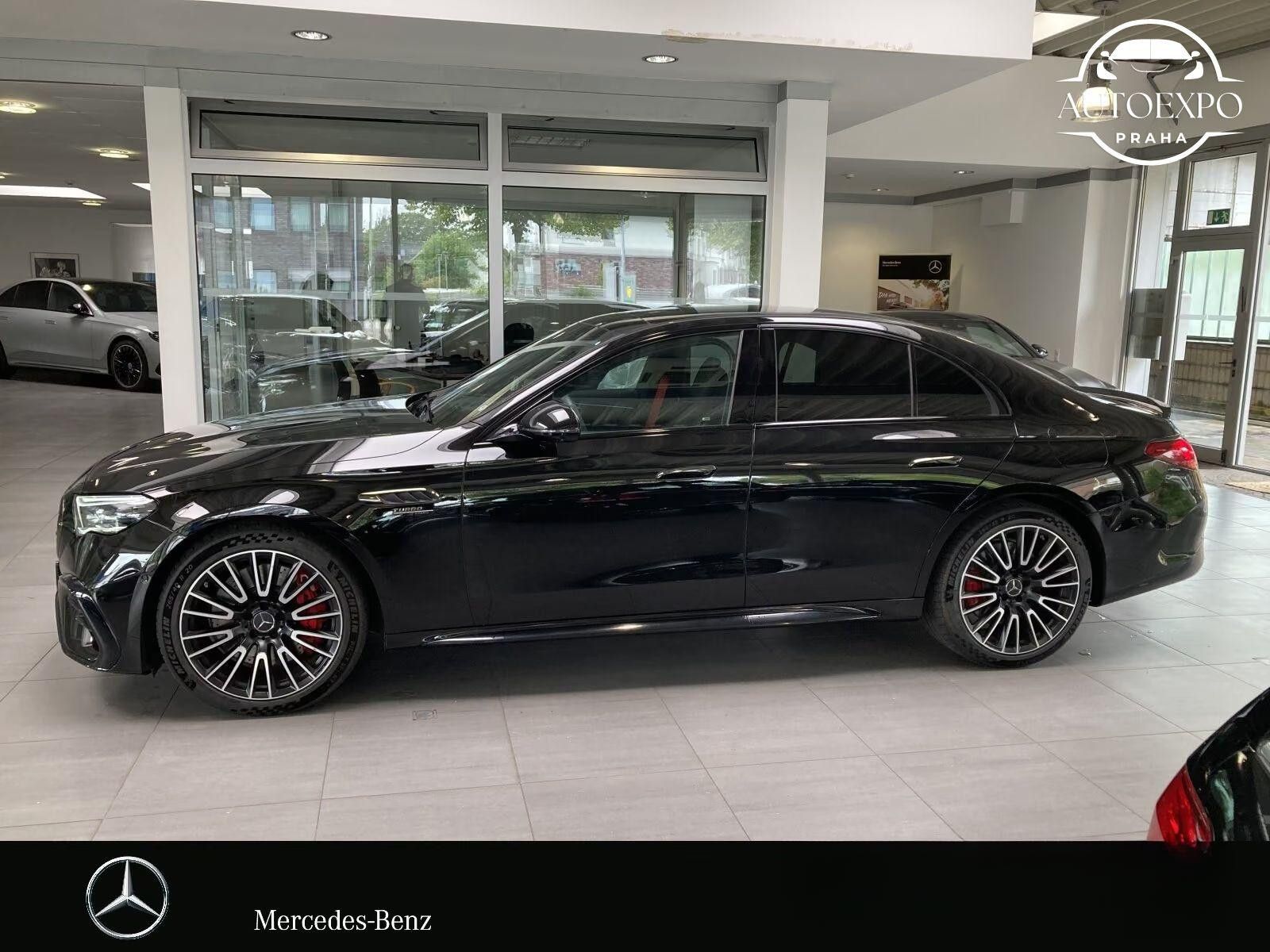 Mercedes-Benz Třídy E, 4Matic*PremiumPlus* - fotka 4