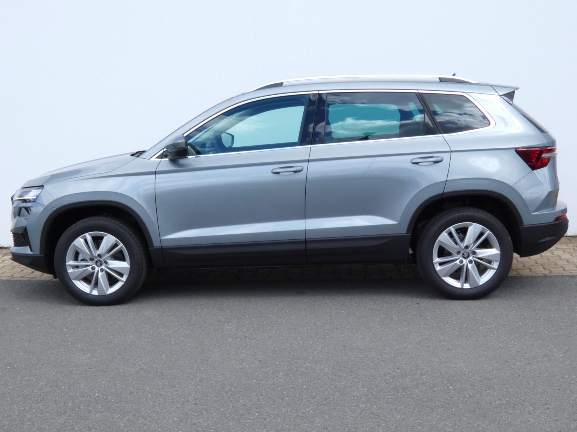 Škoda Karoq, Top Selection 1.5 TSI 110 kW D - fotka 3