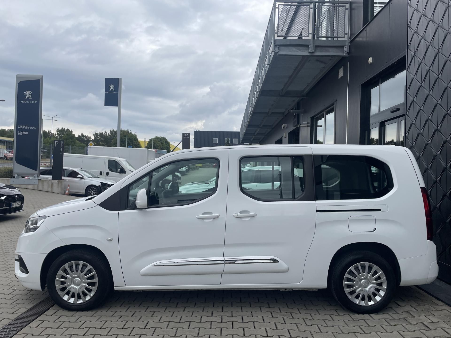 Toyota Proace City Verso, BUSSINES L2 1.5 D-4D 75 kW - fotka 4