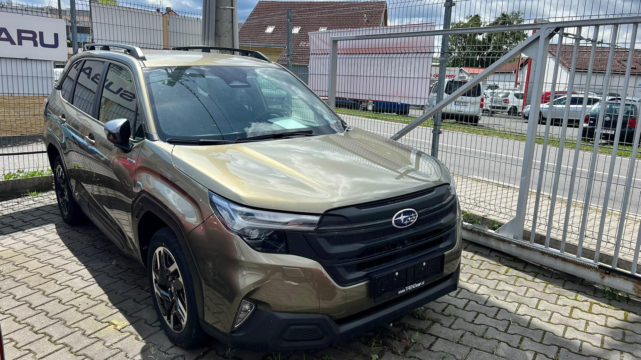 Subaru Forester, 2.0i-S ES COMFORT - fotka 2
