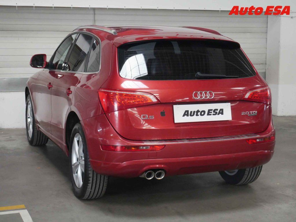 Audi Q5, 2.0 - fotka 4