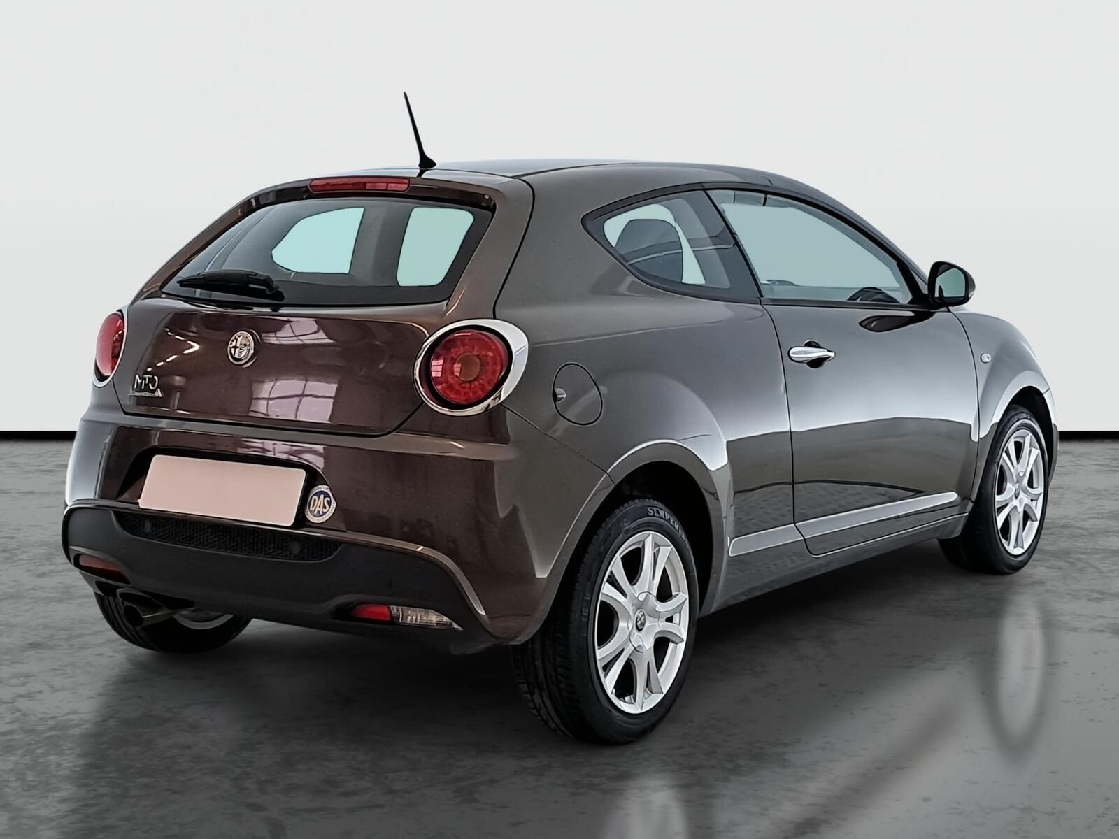 Alfa Romeo MiTo, 1.4 MultiAir, Klima, El. okna - fotka 5