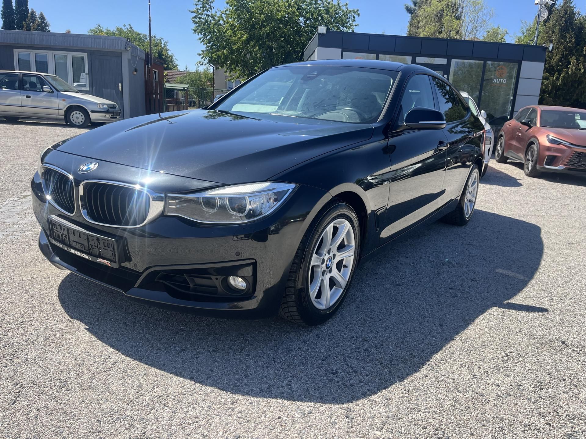 BMW Řada 3, 318D GRAN TURISMO, 105 KW - fotka 4