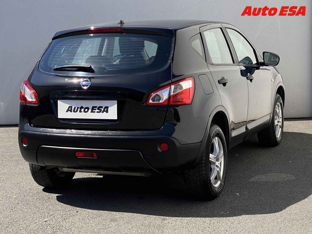 Nissan Qashqai, 1.6,Visia - fotka 4