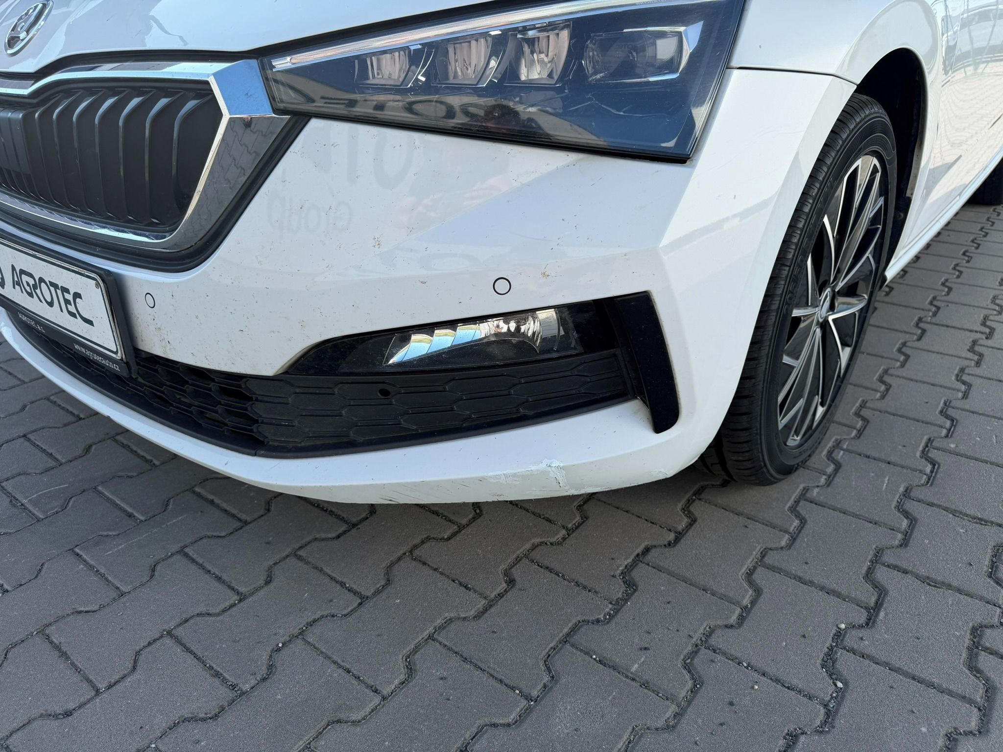 Škoda Scala, 1.6 TDI 85kW Style PLUS - fotka 4