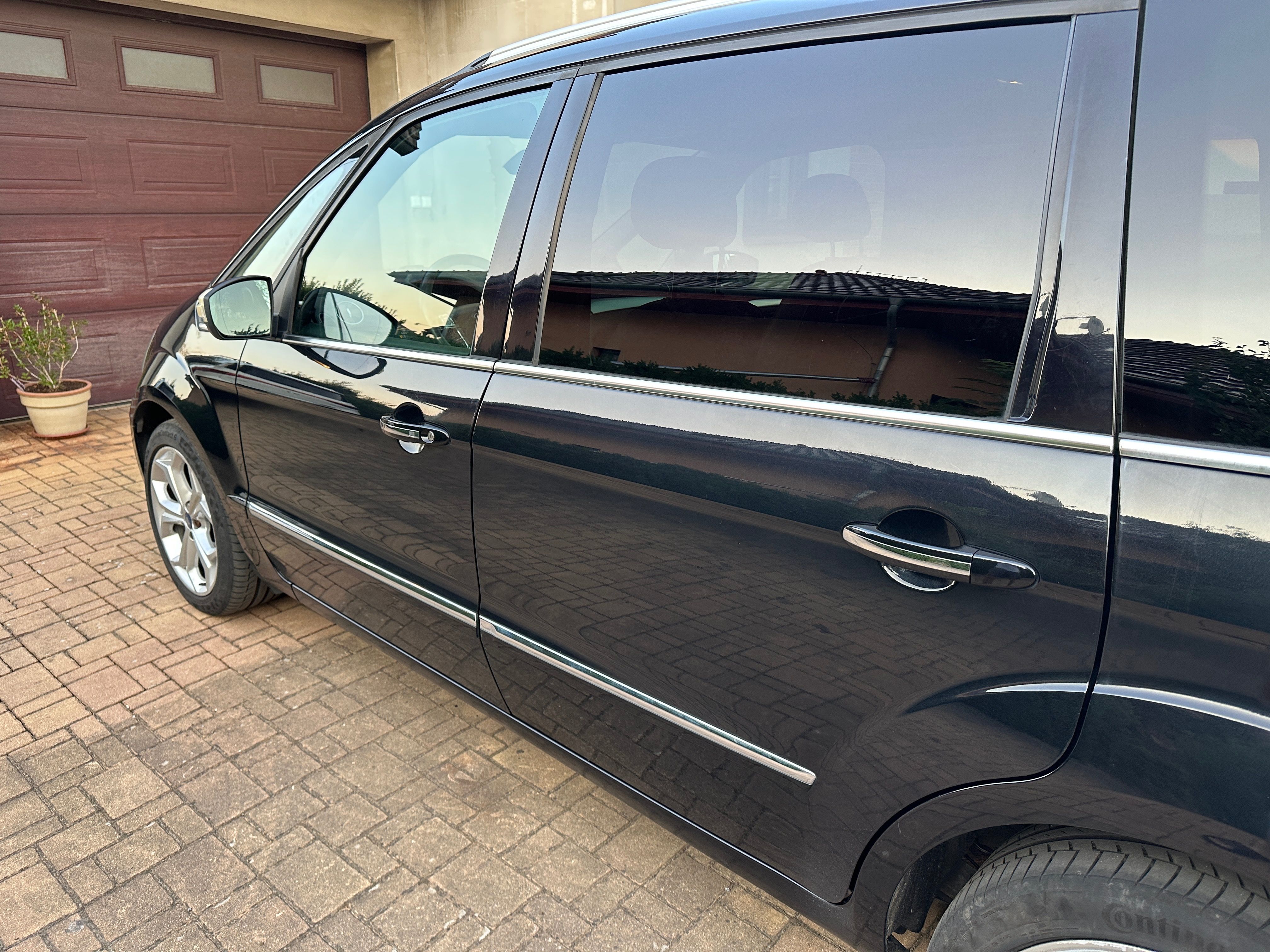 Ford Galaxy, Ford Galaxy 2.2 TDCi Titanium - fotka 5