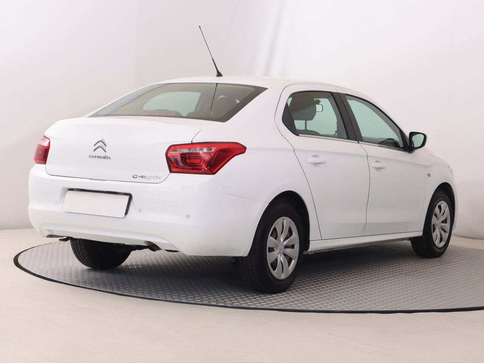 Citroën C-Elysée, 1.2 PureTech, Serv.kniha - fotka 5
