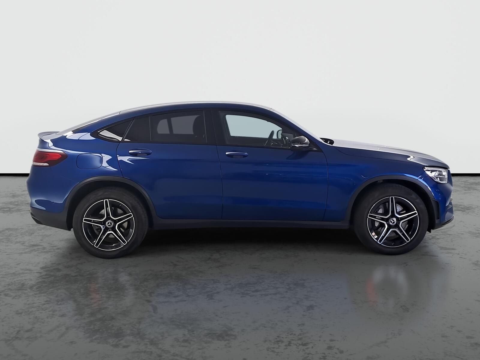 Mercedes-Benz GLC, 300 4MATIC - fotka 6