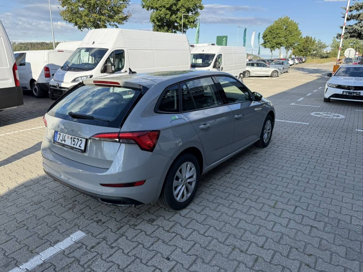 Škoda Scala, Fresh 1,0 TSI 81 kW DSG7/P1572 - fotka 5