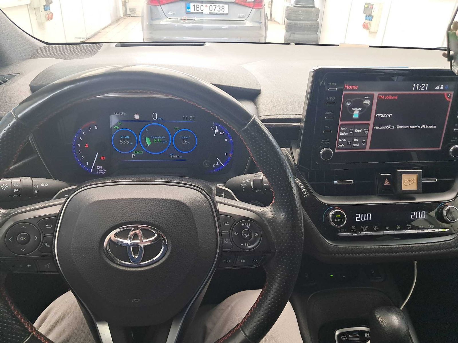 Toyota Corolla, 2.0 Hybrid, Automat, Kůže - fotka 3