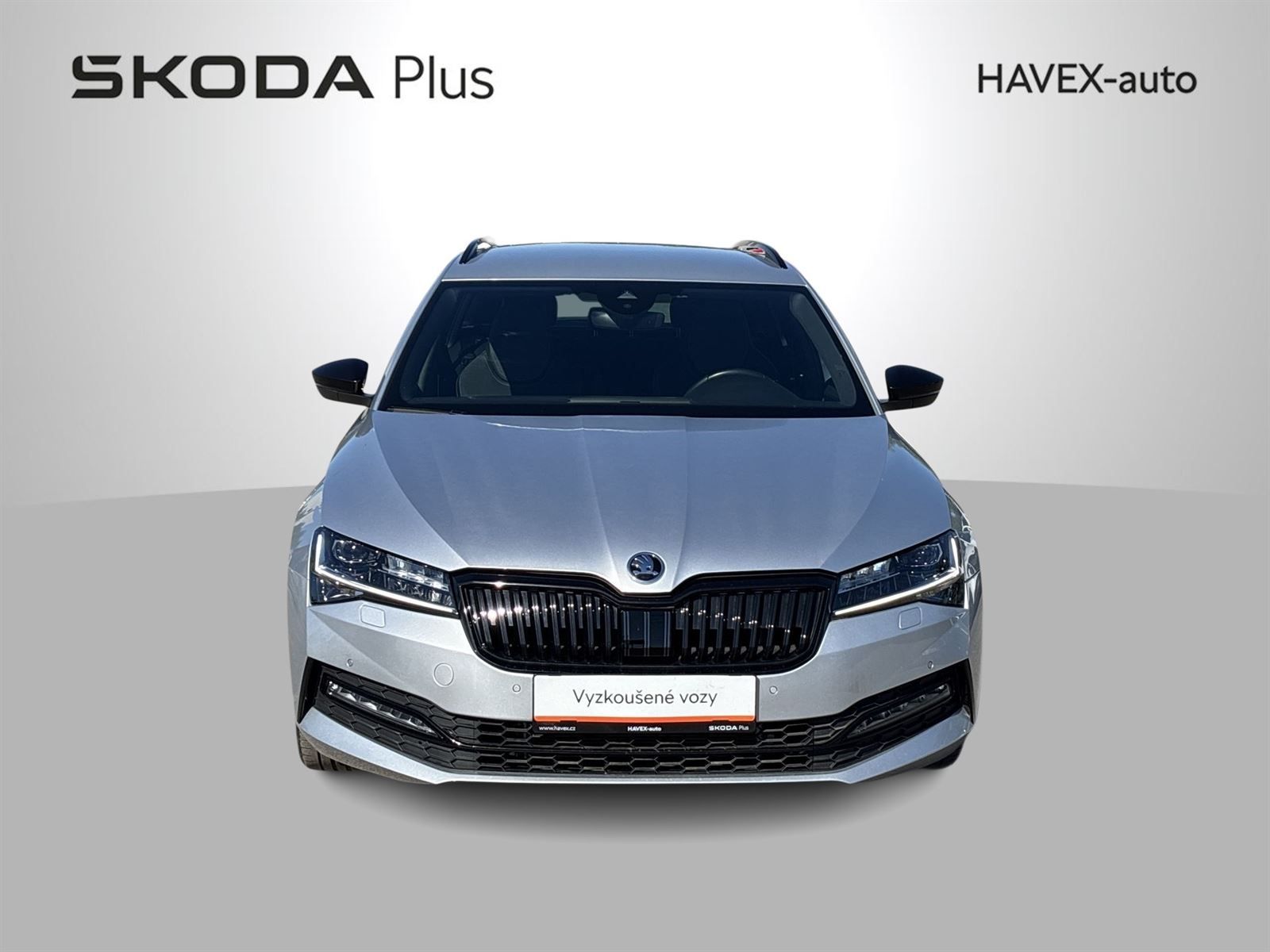 Škoda Superb, Combi 2.0 TDI DSG Sportline - fotka 4